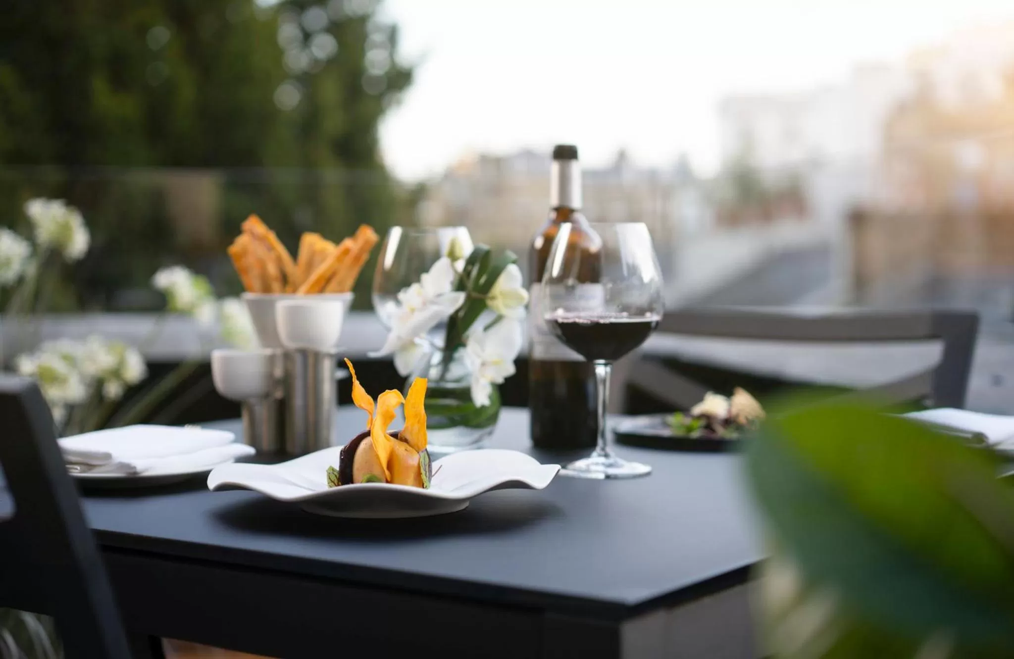 Photo of the whole room in COMO The Halkin