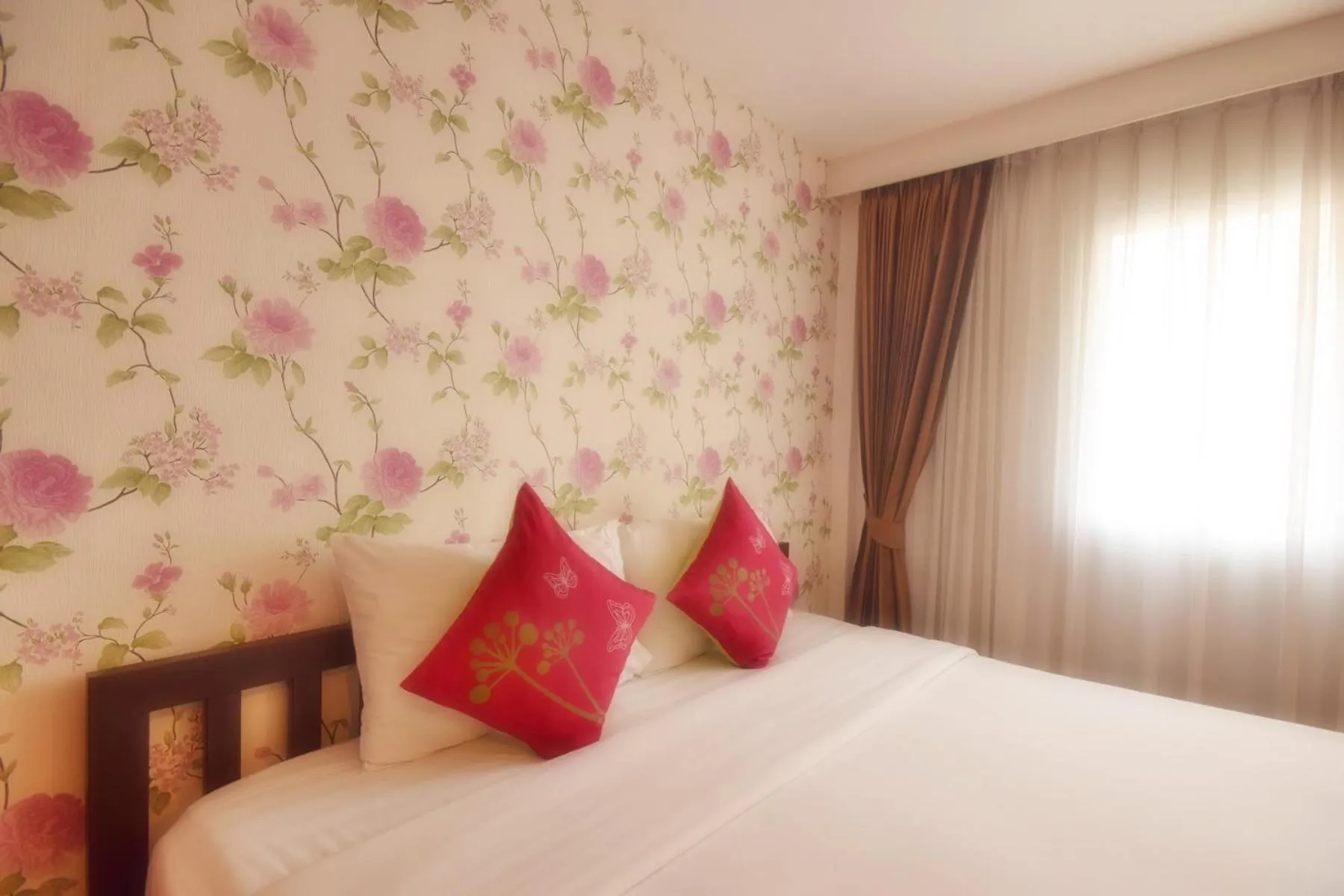 Bed in Blissotel Ratchada