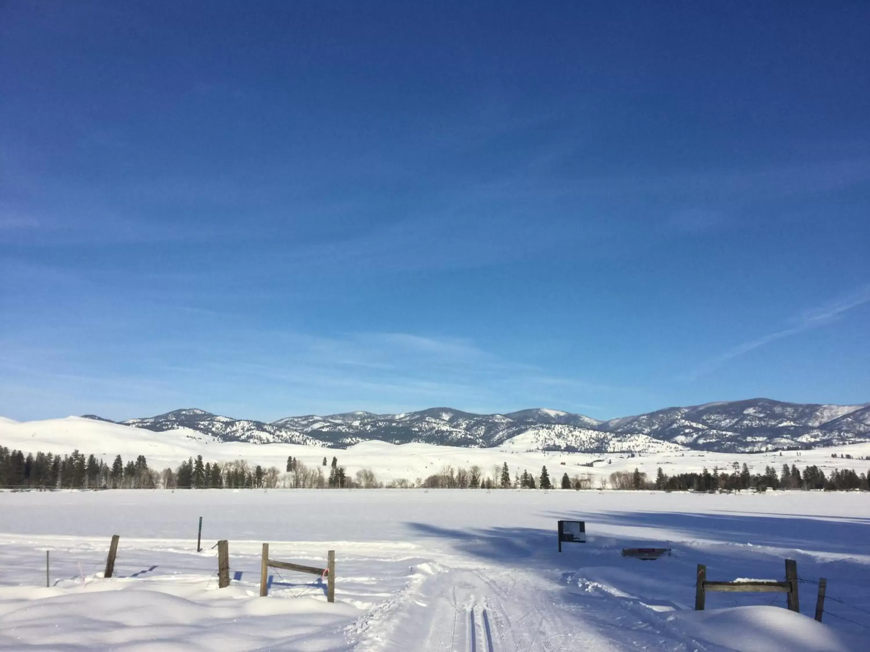 Skiing, Winter in Twisp River Suites