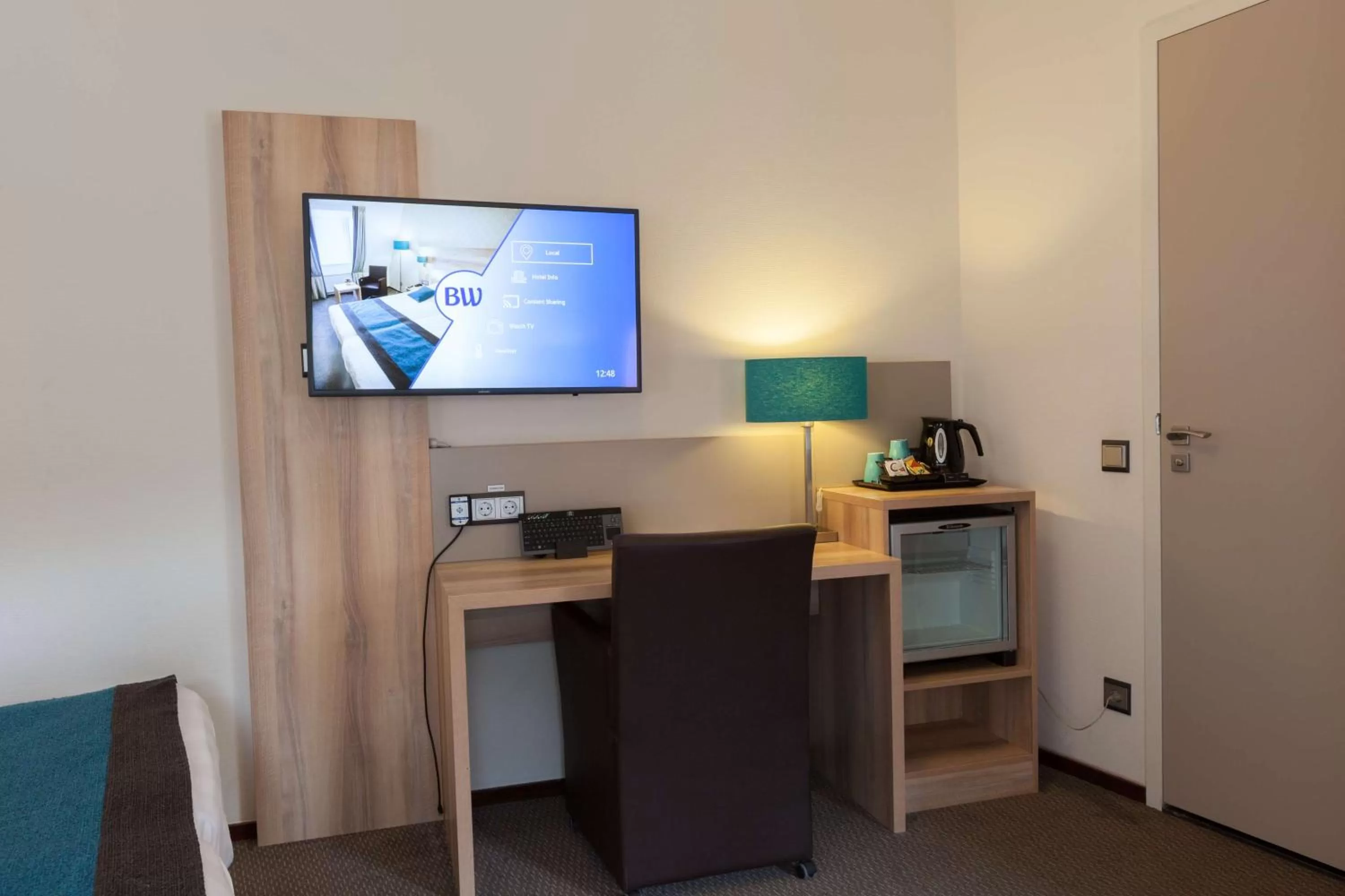 TV and multimedia in Best Western Hotel Baars