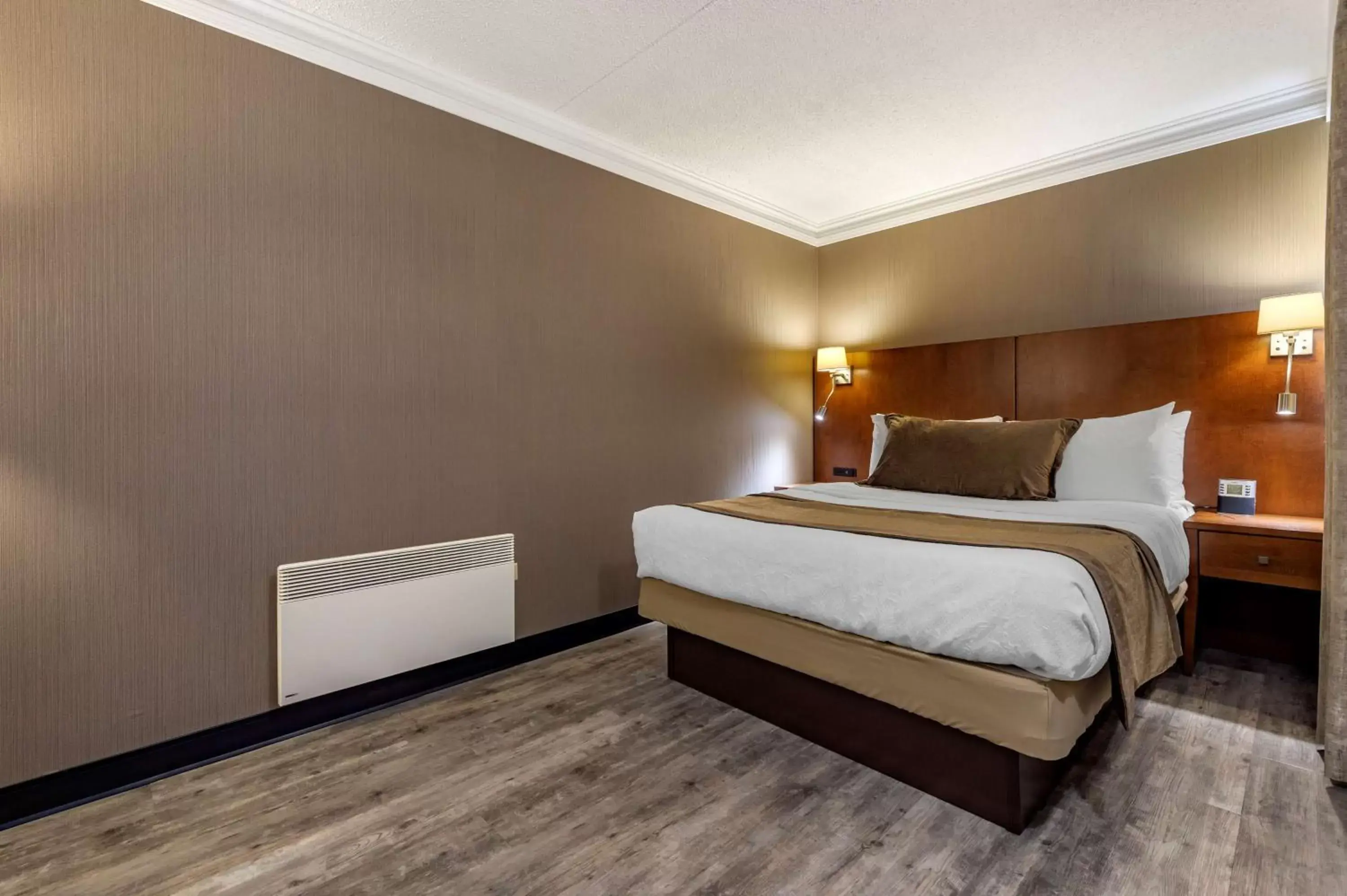 Bedroom, Bed in Best Western Hotel Universel Drummondville