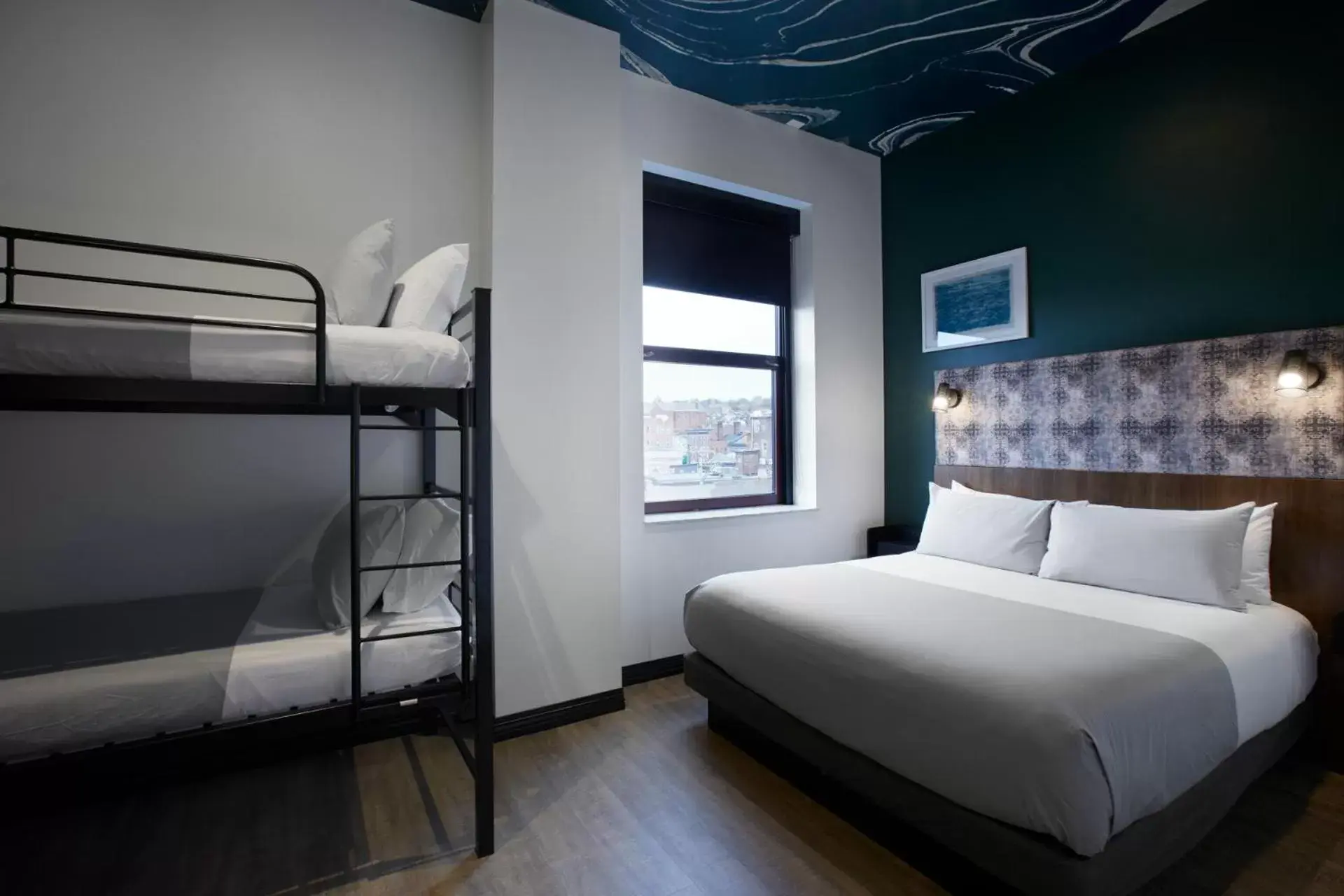 Bed, Bunk Bed in TRYP by Wyndham Pittsburgh/Lawrenceville