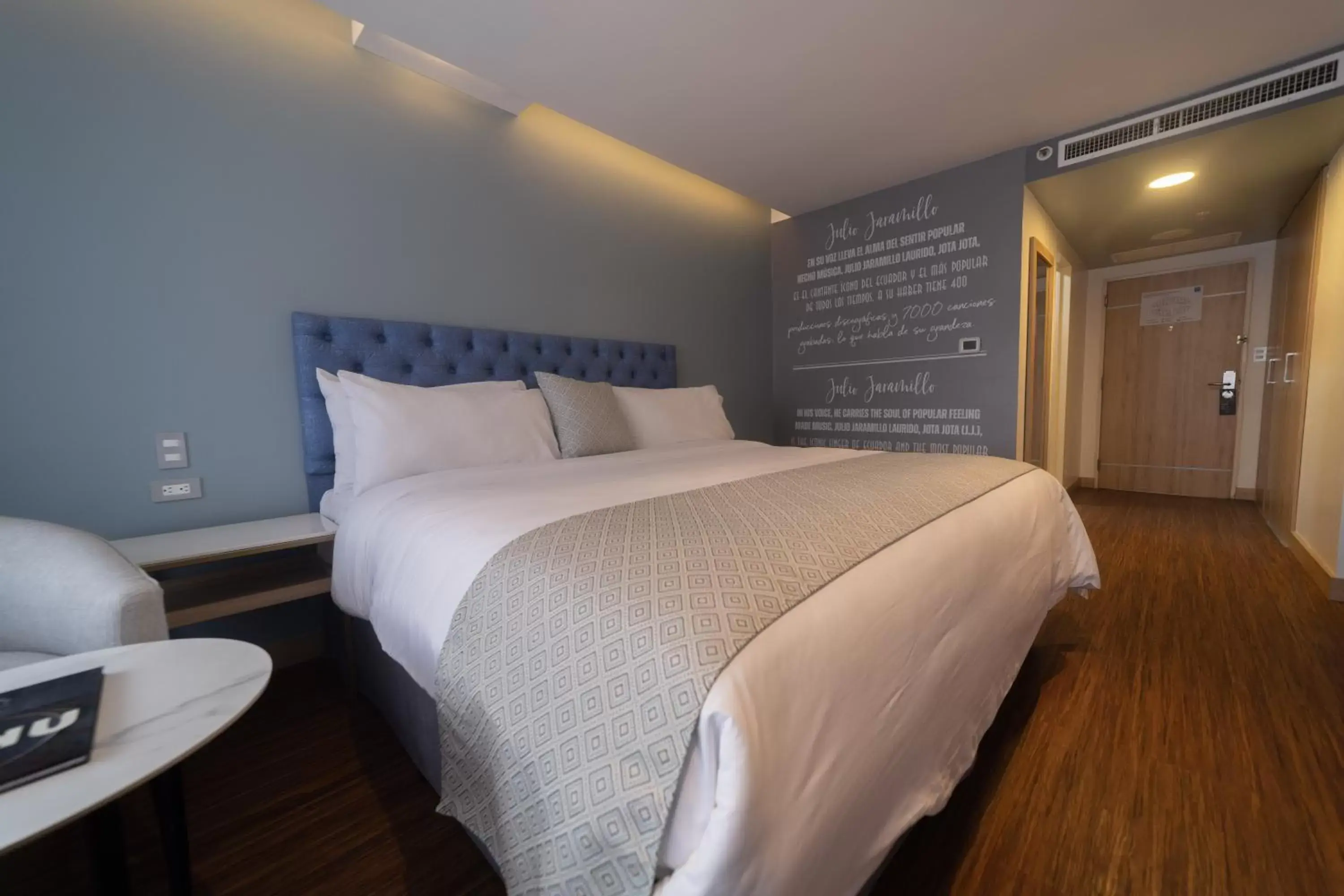 Bed in TRYP by Wyndham Guayaquil