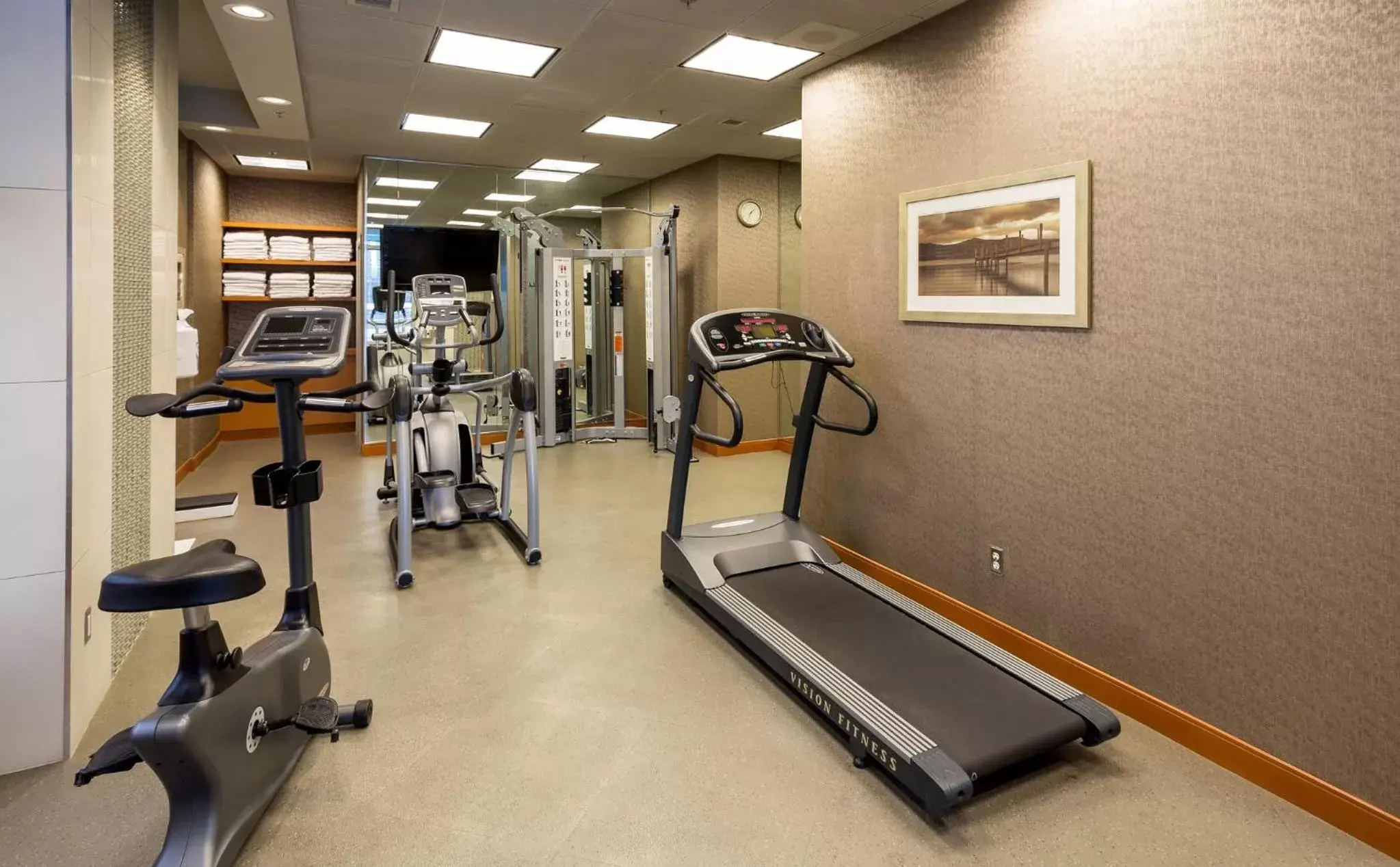 Fitness centre/facilities, Fitness Center/Facilities in Holiday Inn Express Vancouver-Metrotown (Burnaby)