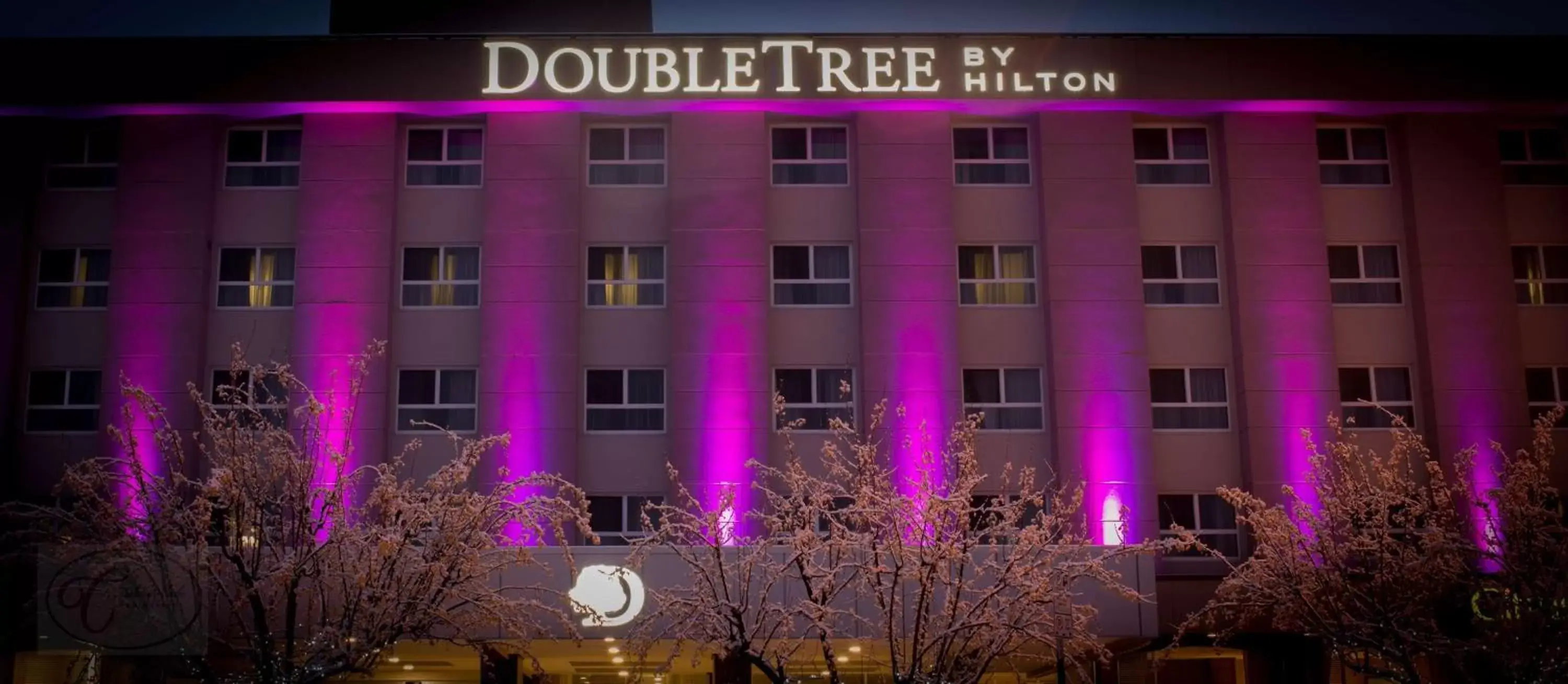 Property Building in DoubleTree by Hilton - Kamloops