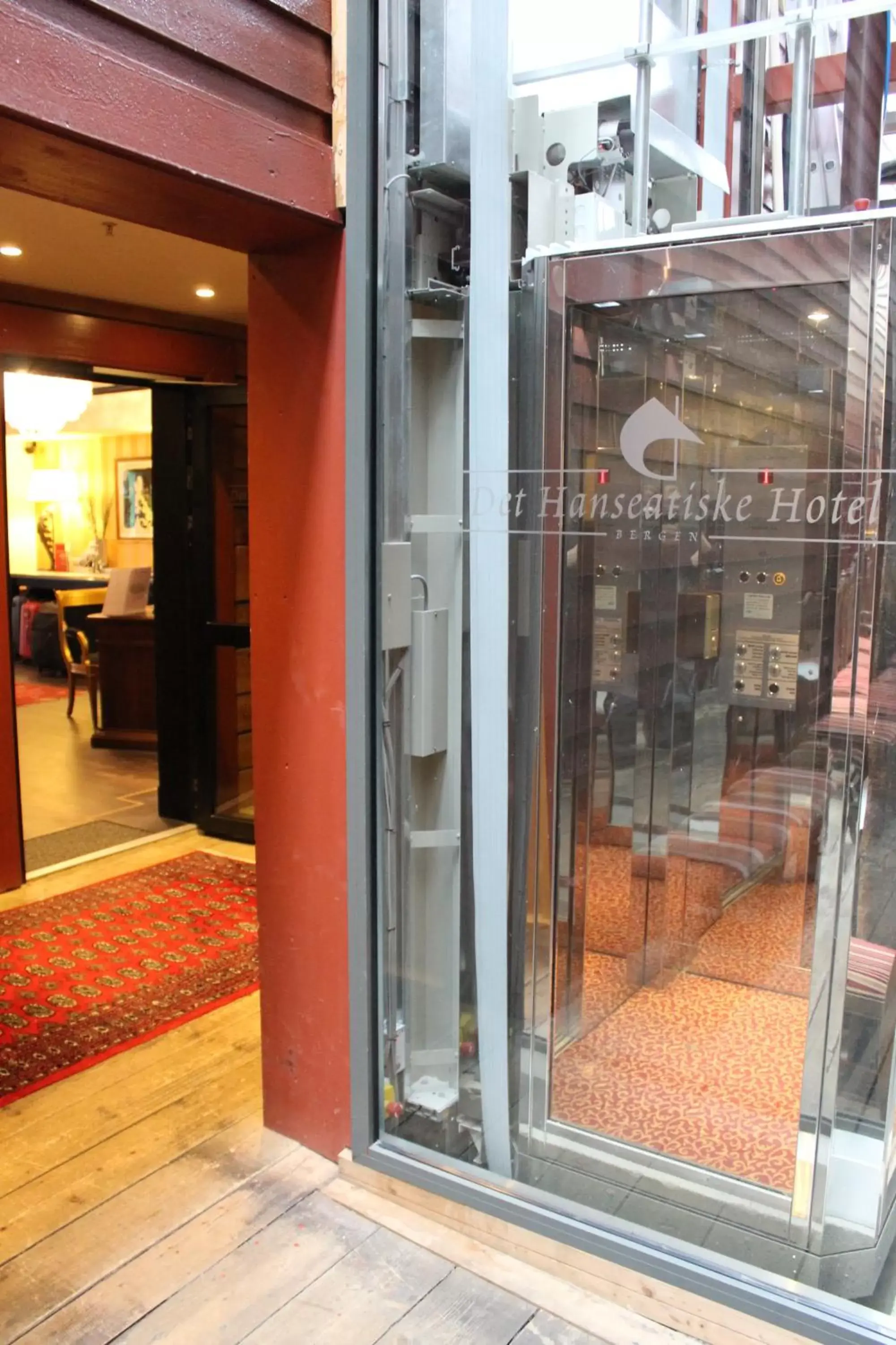 Facade/entrance in Det Hanseatiske Hotel Facade/entrance in Det Hanseatiske Hotel