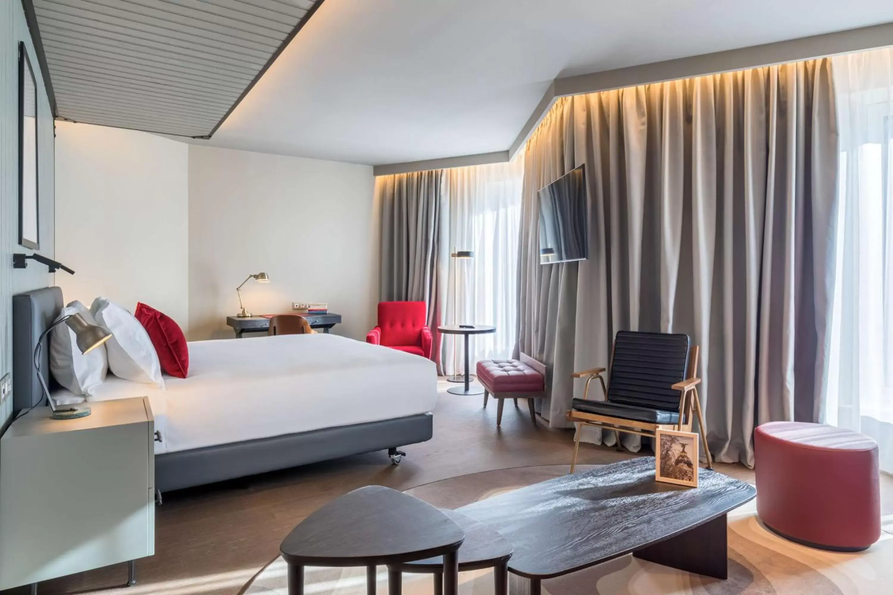 Bedroom in Canopy by Hilton Madrid Castellana