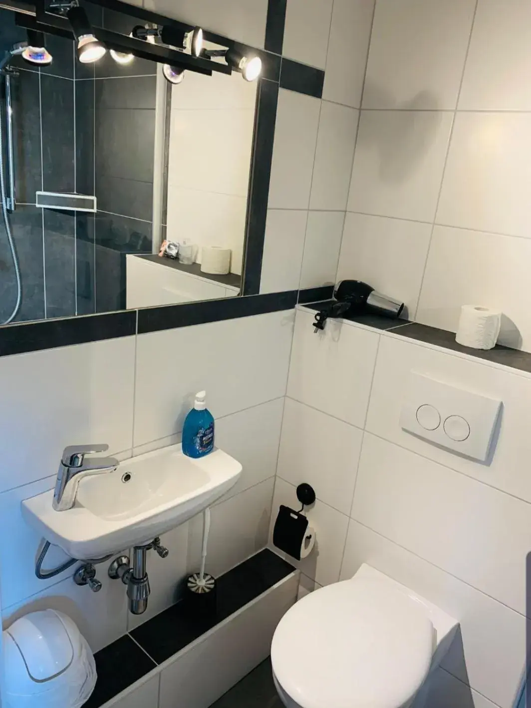Bathroom in Hotel Schwedenkrone