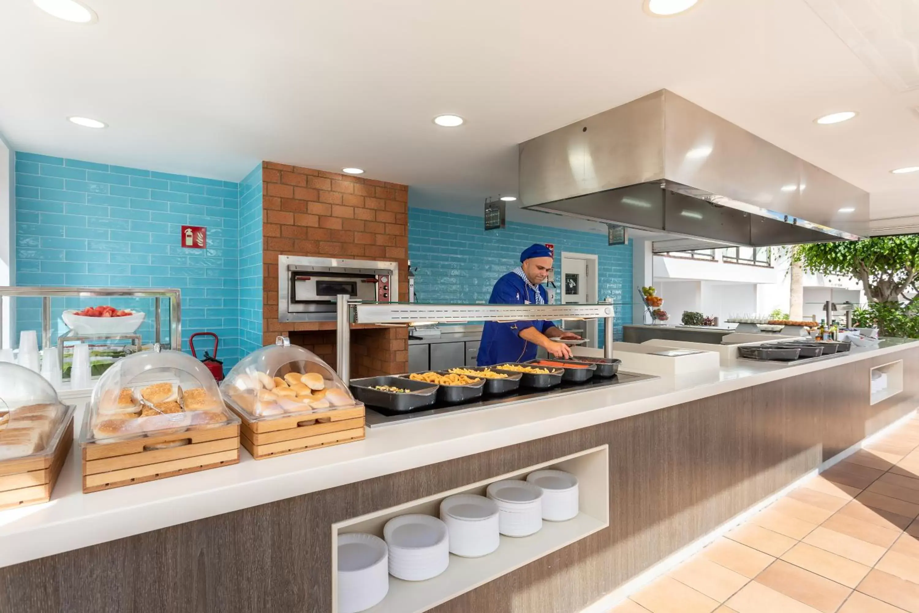 Restaurant/places to eat in Globales Tamaimo Tropical Restaurant/places to eat in Globales Tamaimo Tropical