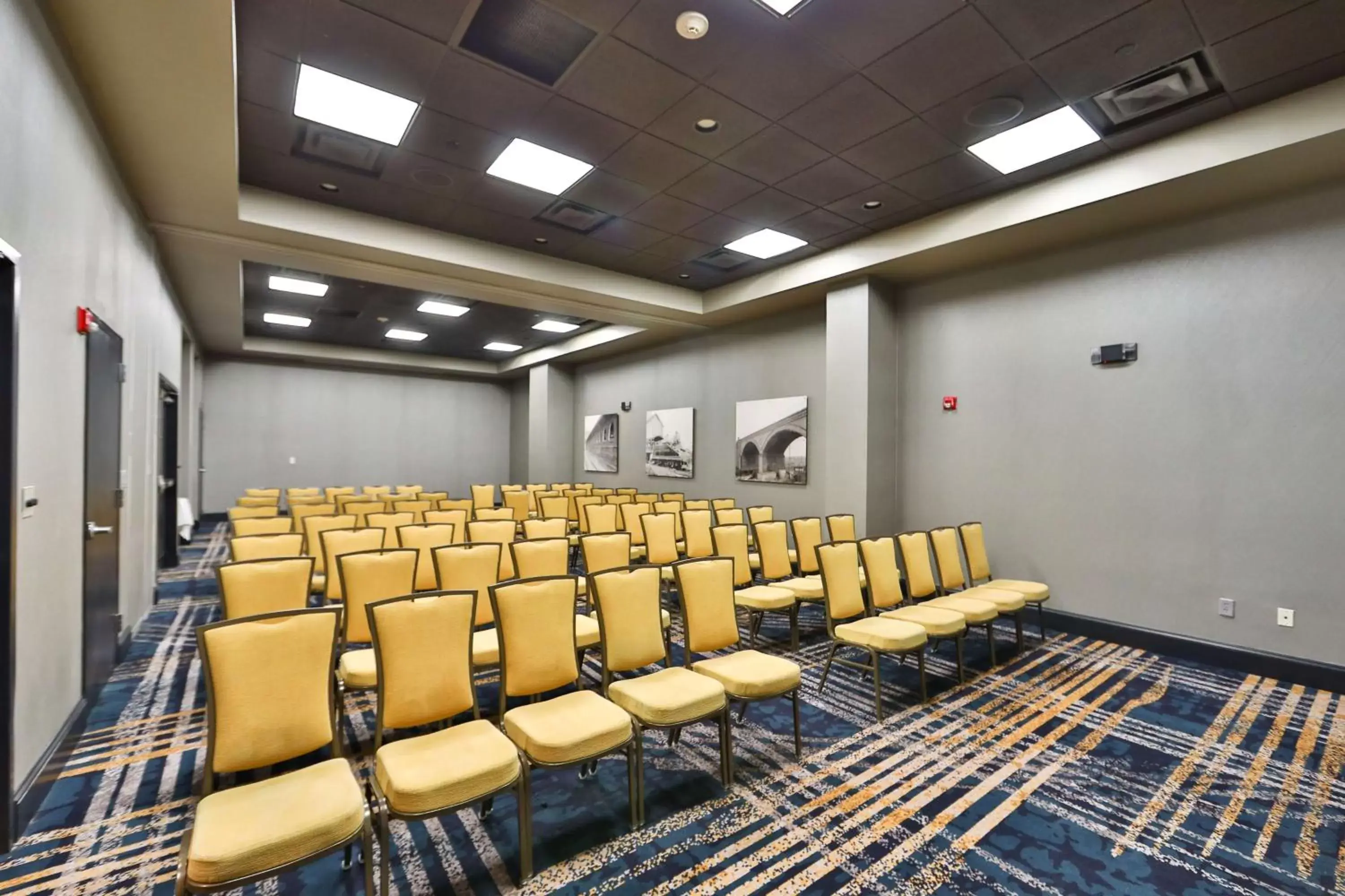 Meeting/conference room in Hilton Garden Inn Savannah Historic District
