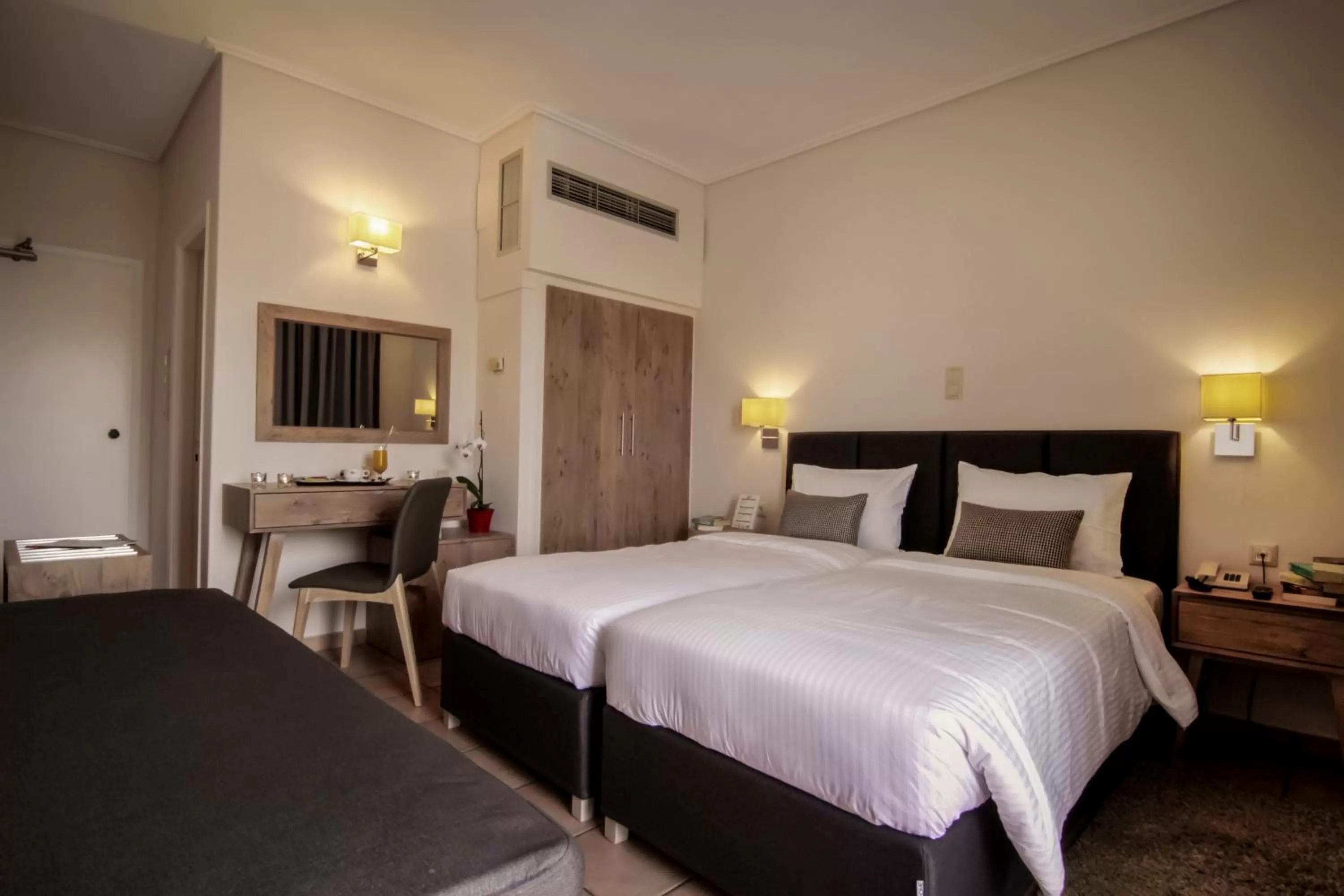 Bed in Green Hill Hotel