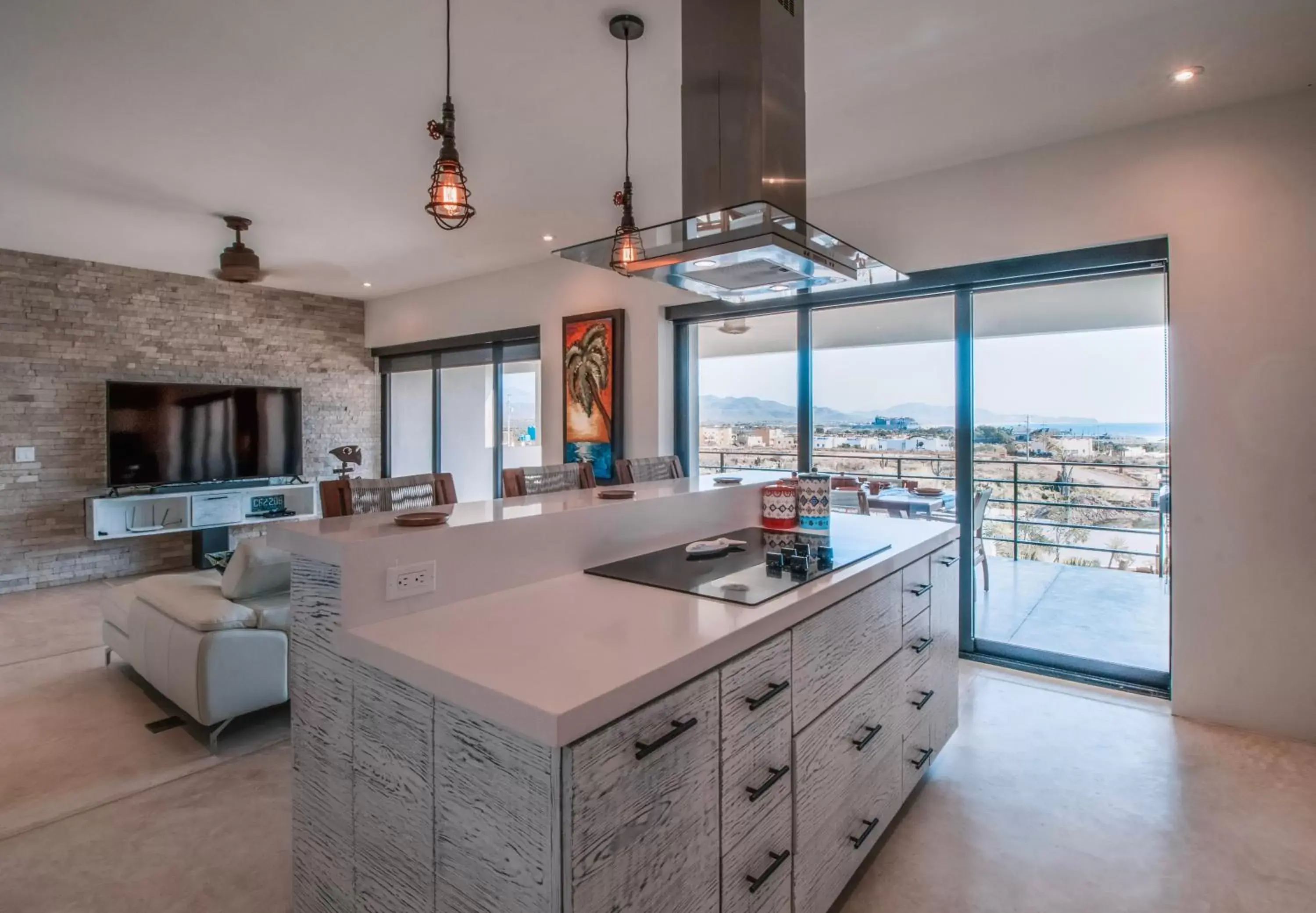 TV and multimedia, Kitchen/Kitchenette in Cerritos Surf Residences
