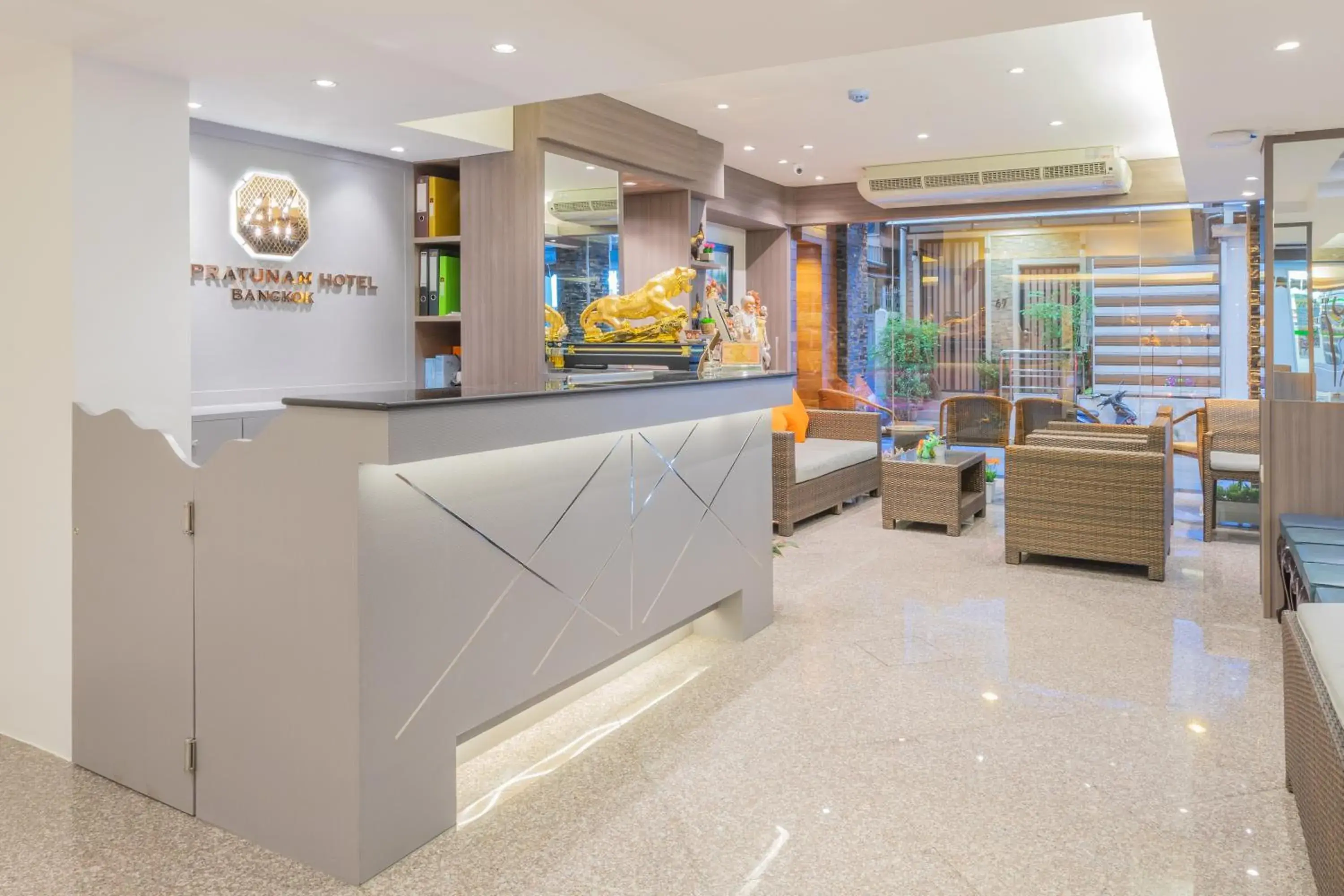 Lobby or reception, Lobby/Reception in 4M Pratunam Hotel
