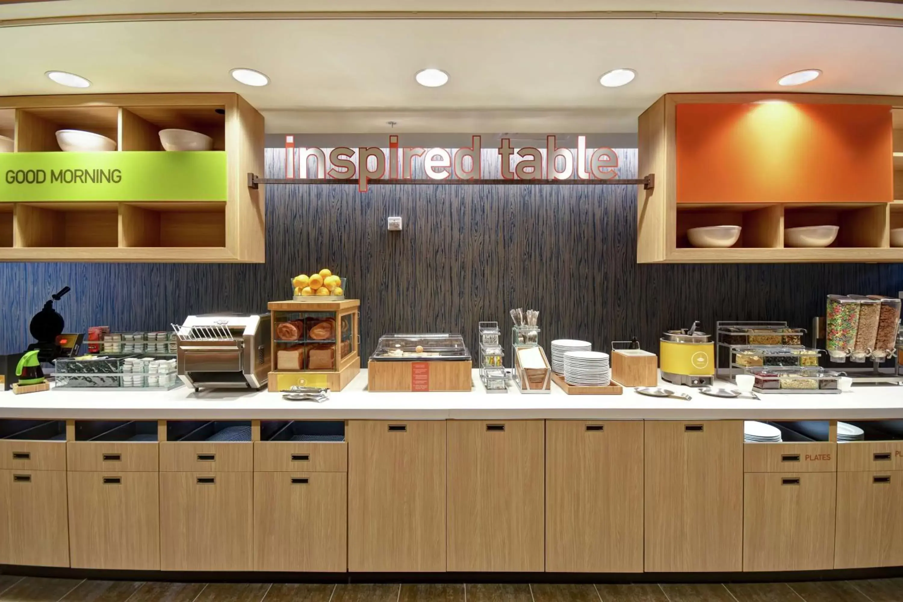 Breakfast in Home2 Suites By Hilton Shreveport