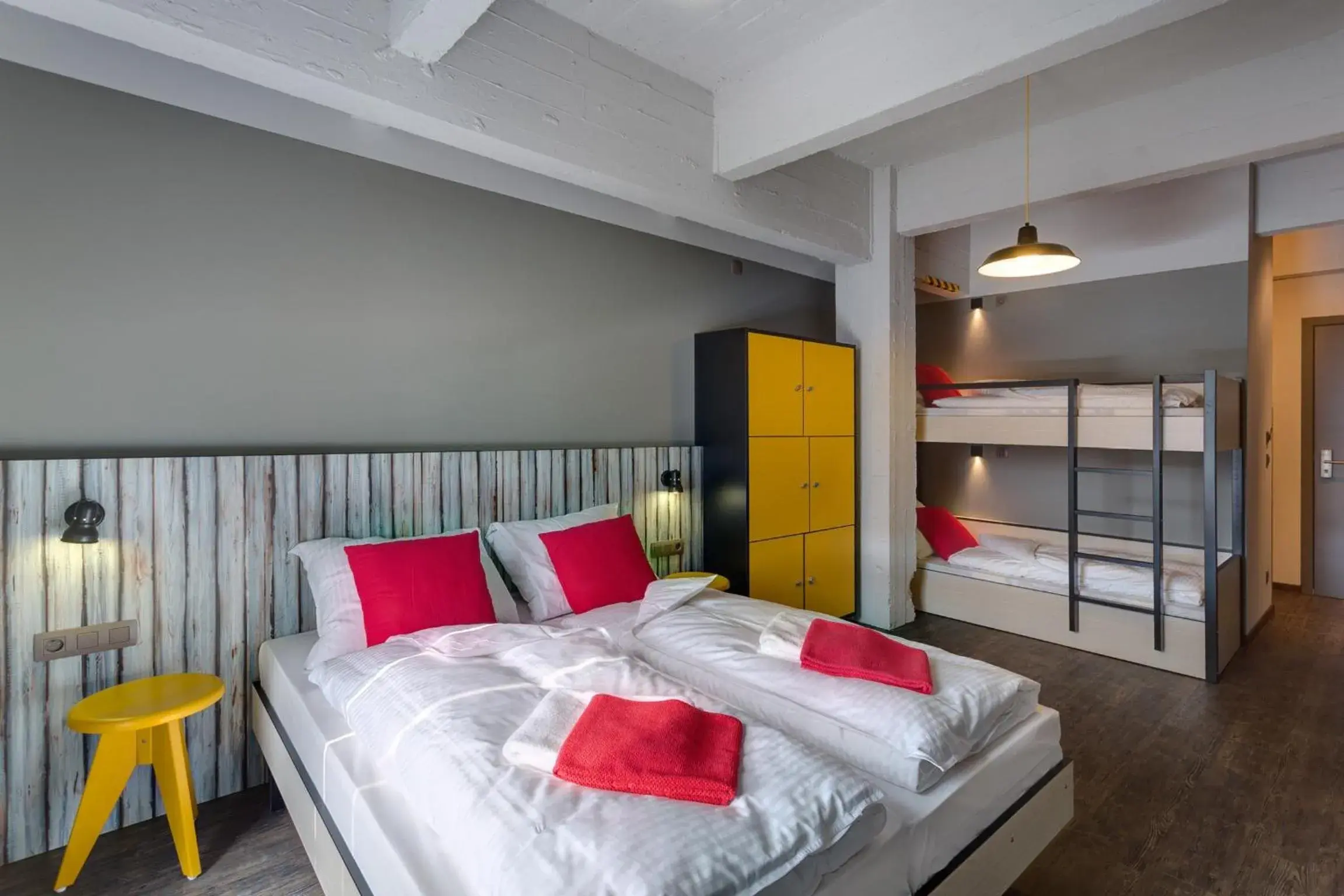 Bedroom in MEININGER Hotels Bruxelles City Center