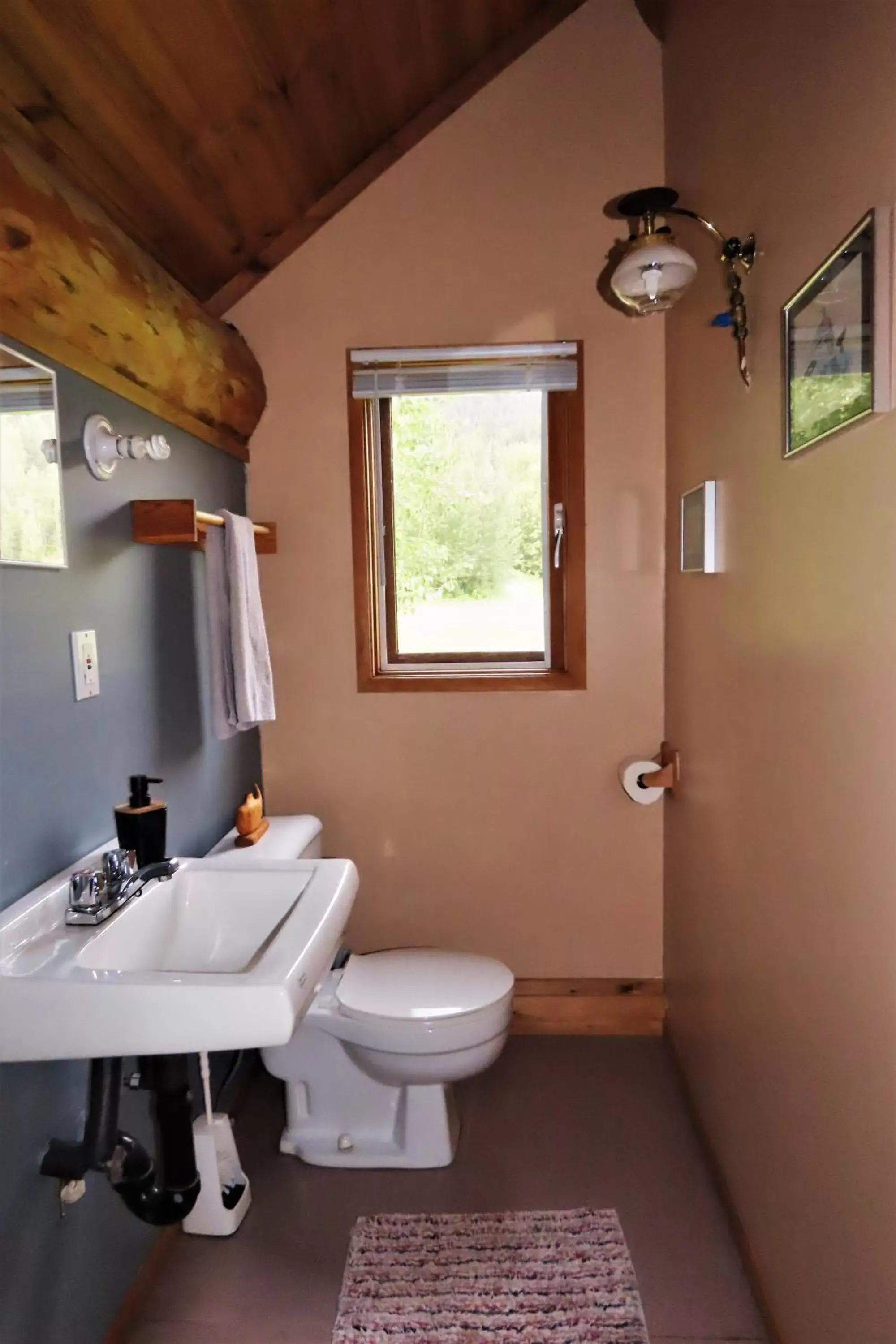 Bathroom in Rocky Ridge Resort-BC