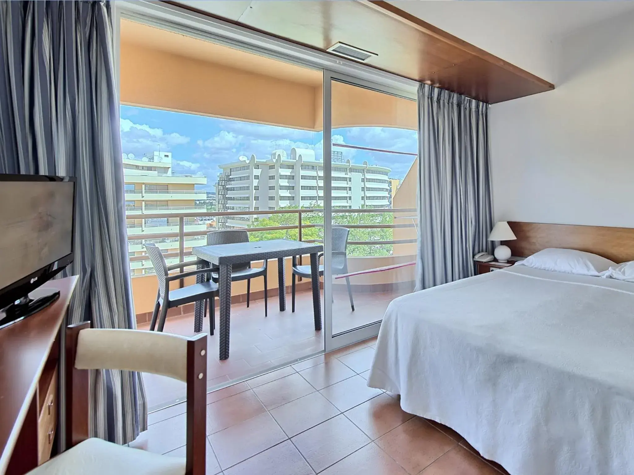 Bedroom in Dom Pedro Portobelo