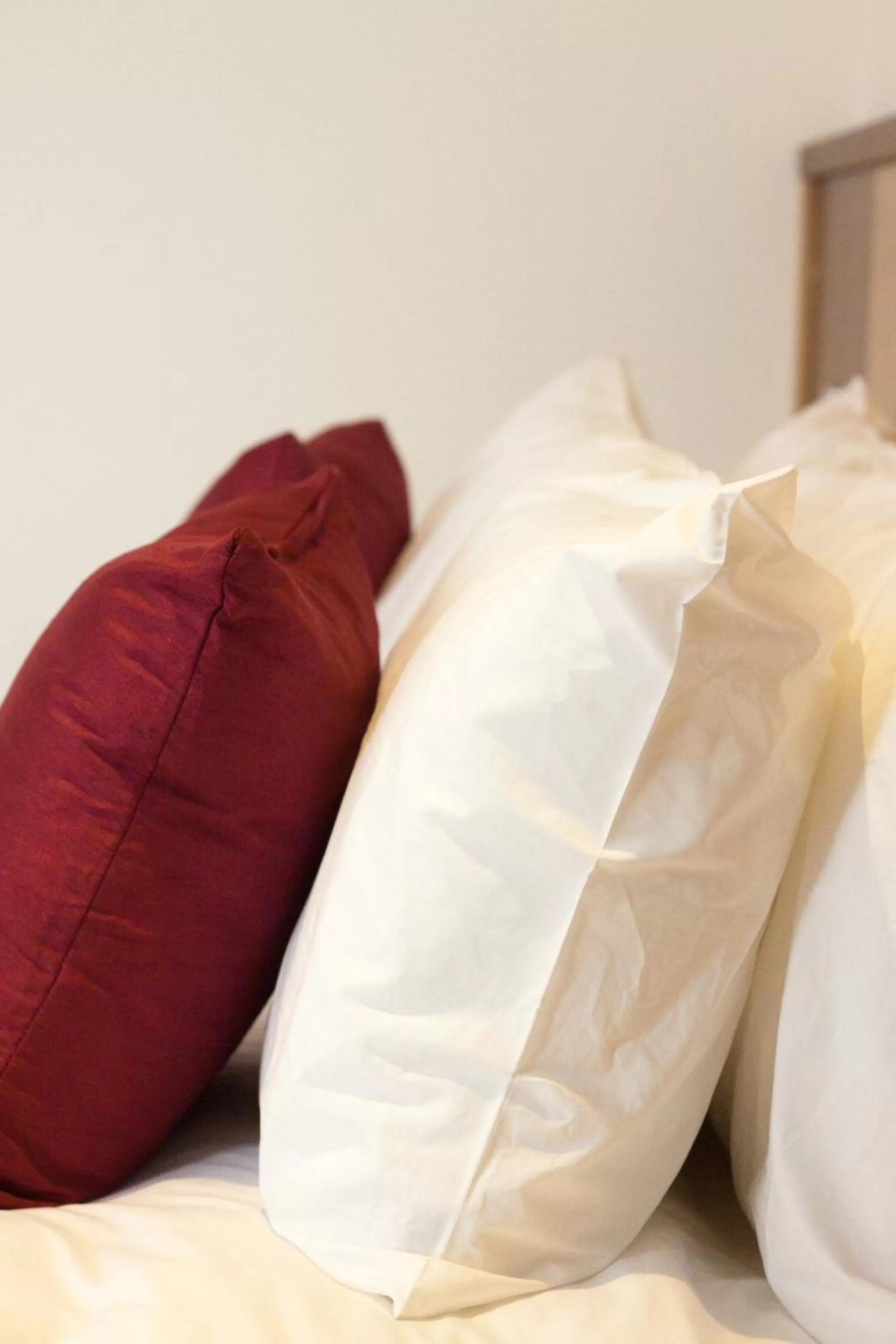 Bed in Weald of Kent Golf Course and Hotel