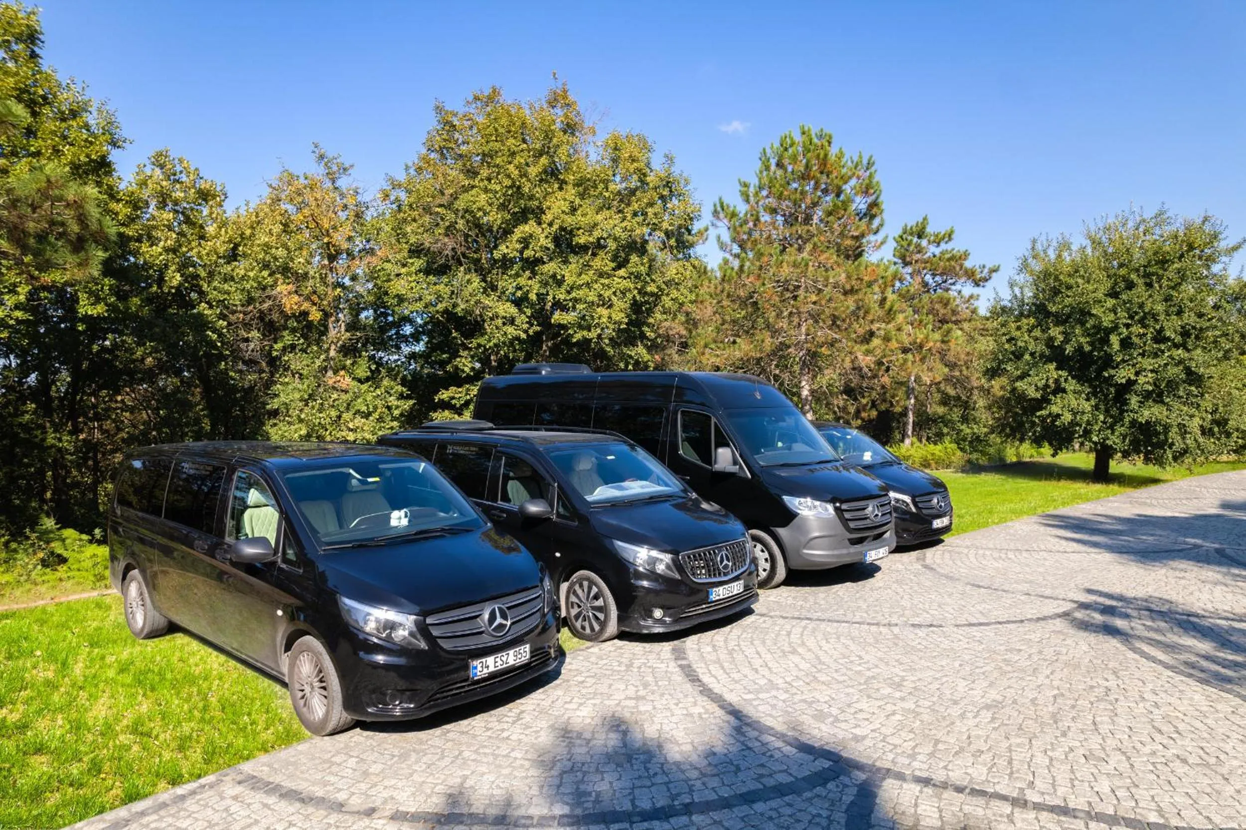 Day in Best Western Premier Hidden Hills Hotel