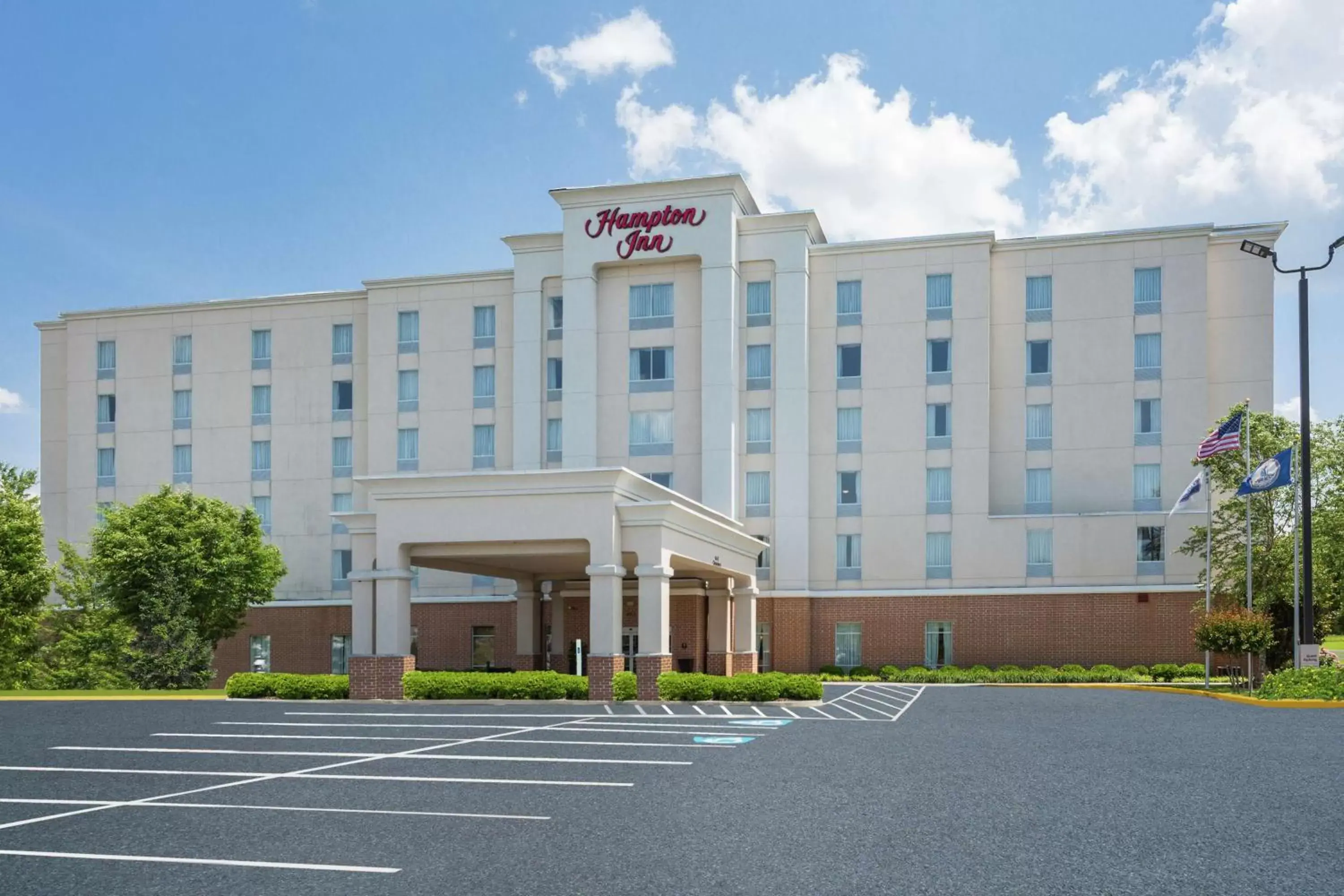 Property Building in Hampton Inn Petersburg - Southpark Mall