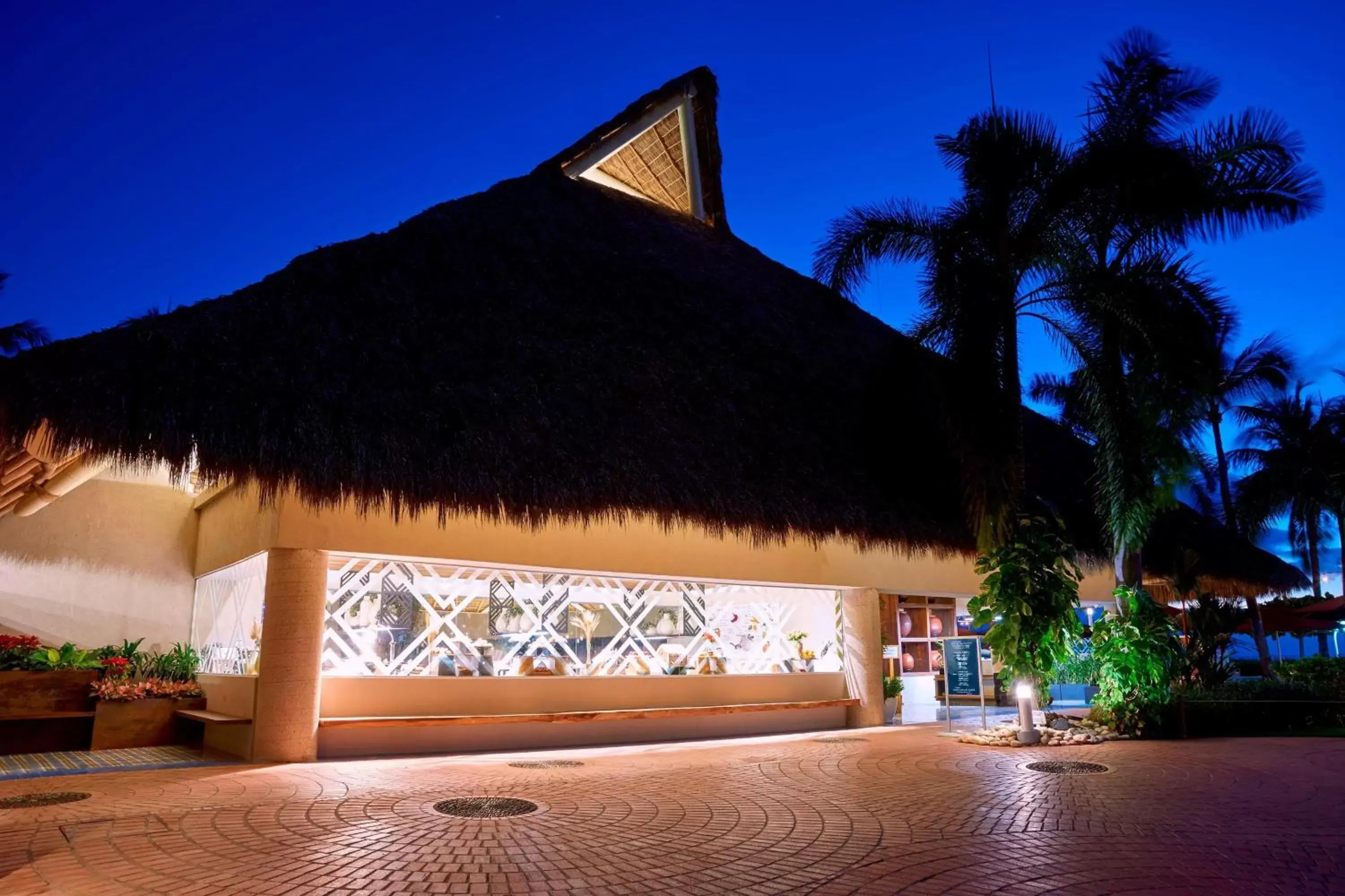 Restaurant/places to eat, Property Building in Sheraton Buganvilias Resort & Convention Center