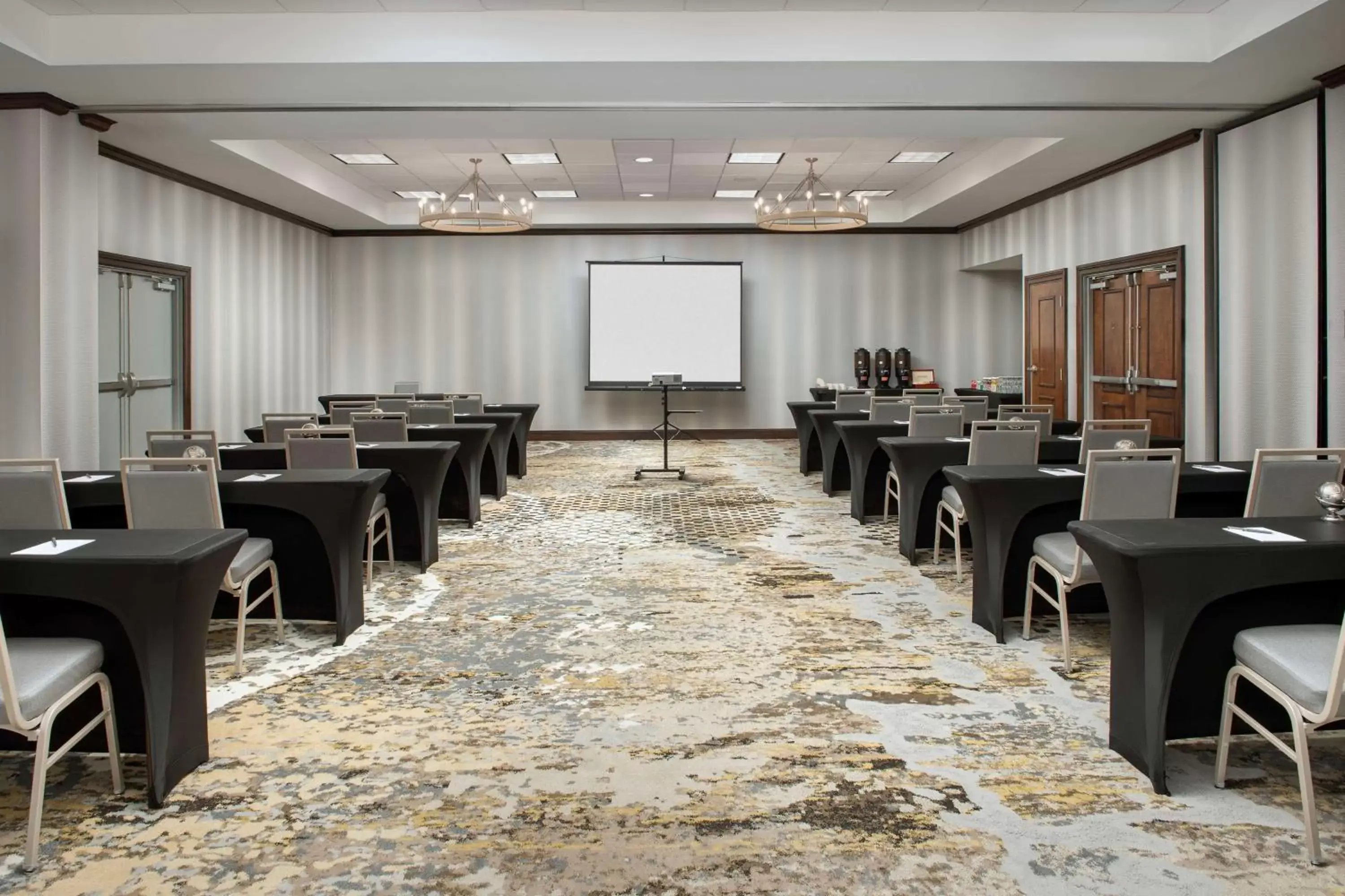 Meeting/conference room in Embassy Suites by Hilton Dulles North Loudoun