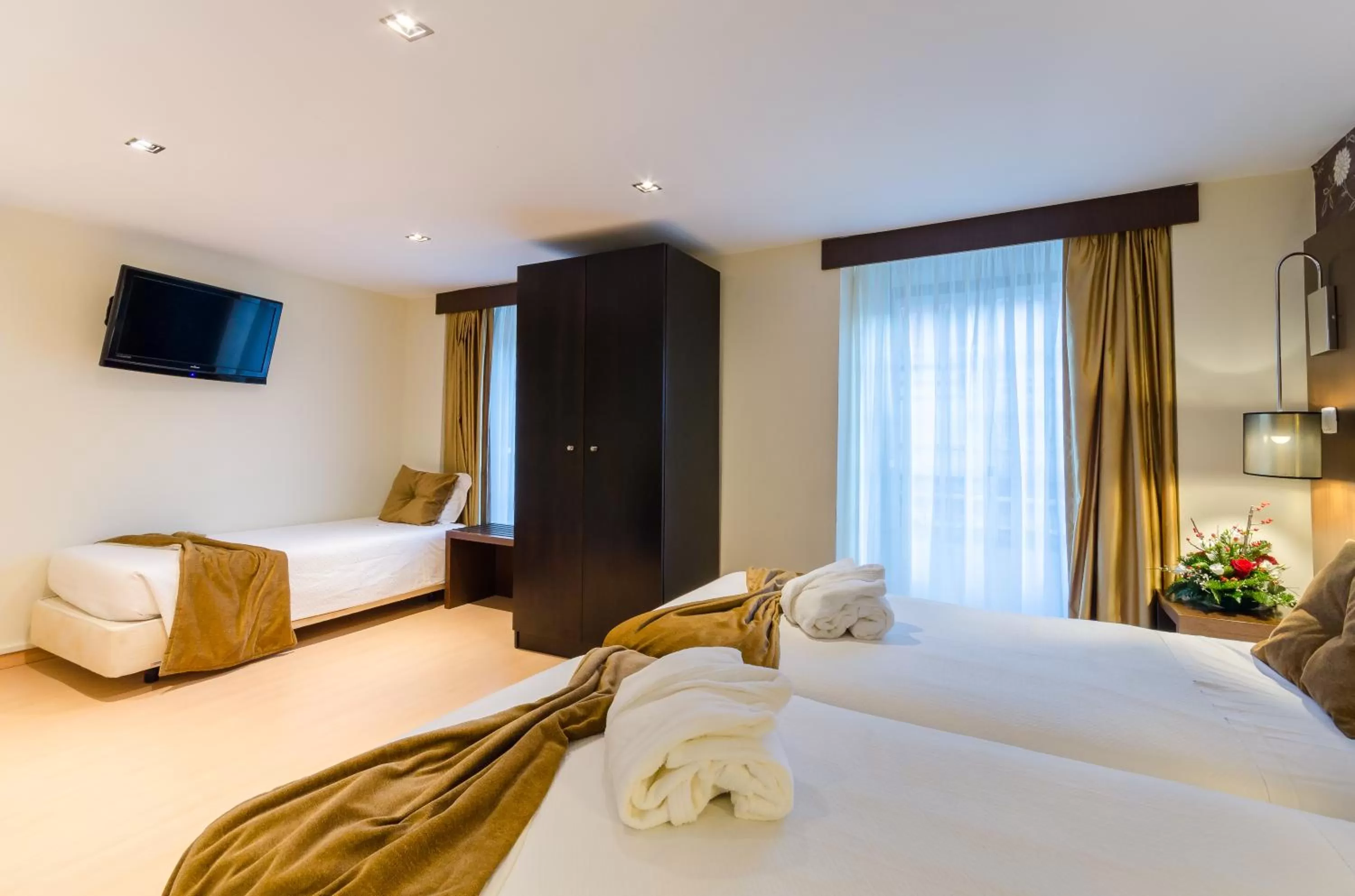 Photo of the whole room, Bed in Hotel Duas Nações