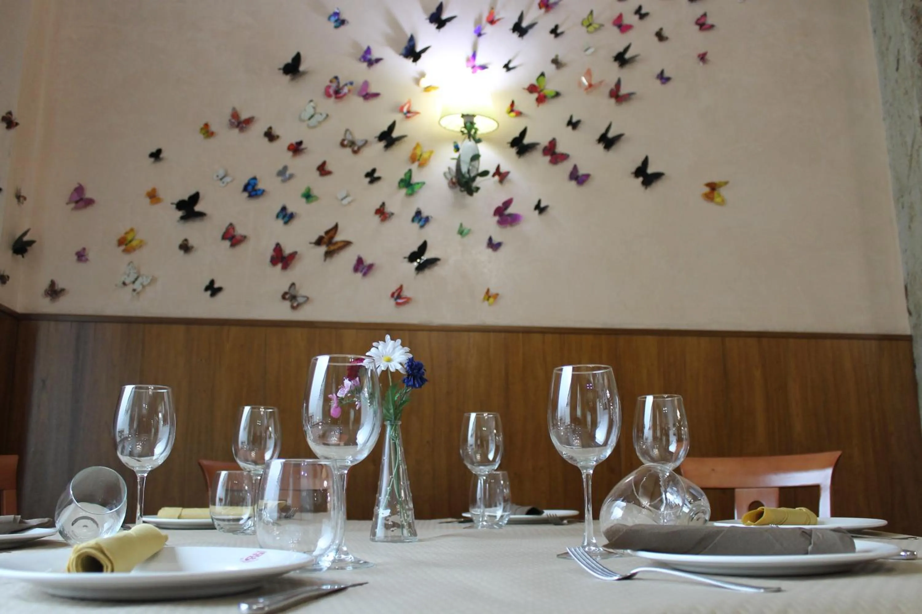 Restaurant/places to eat in Hotel El Castillo