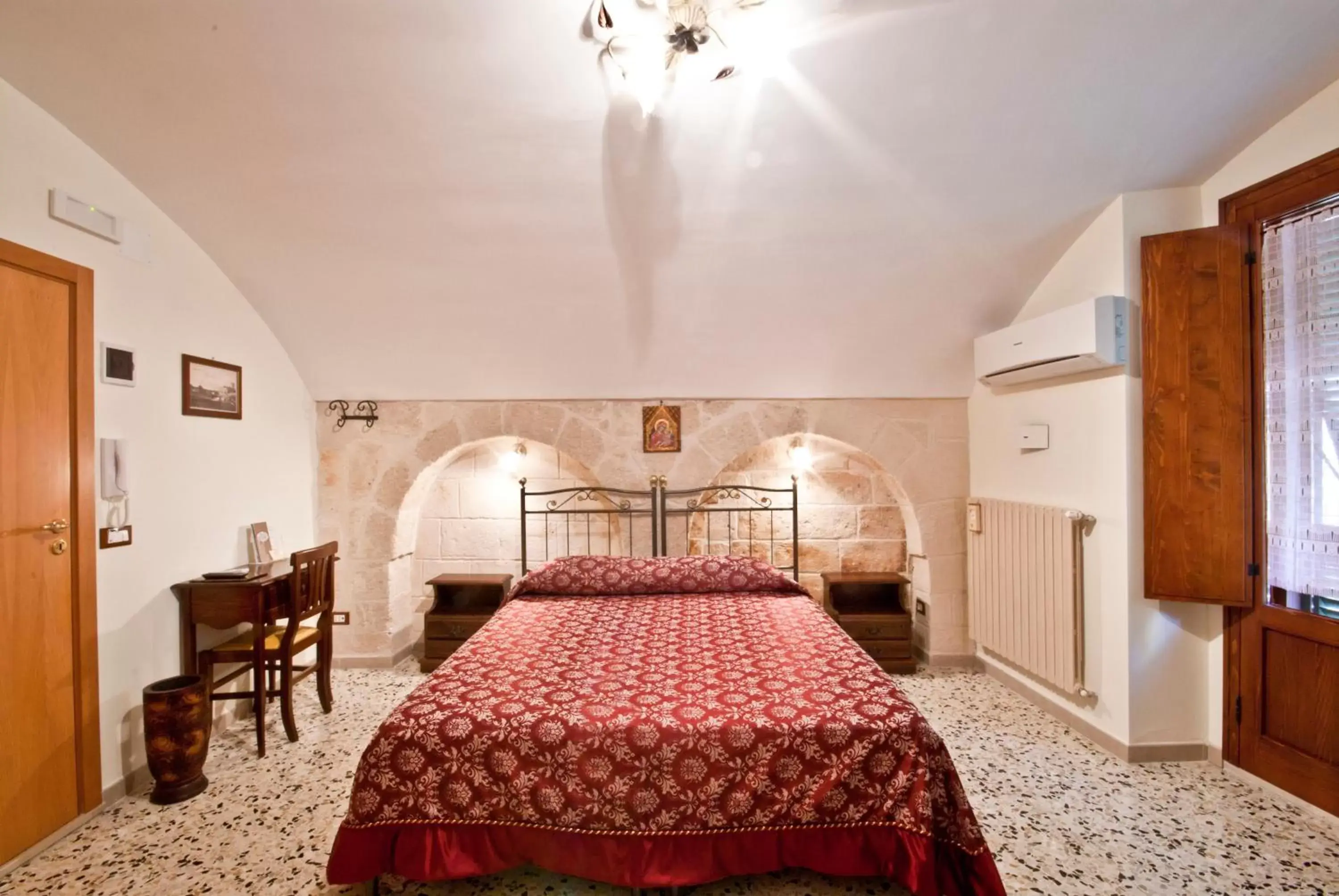 Photo of the whole room, Bed in B&B Casa Cimino - Monopoli - Puglia