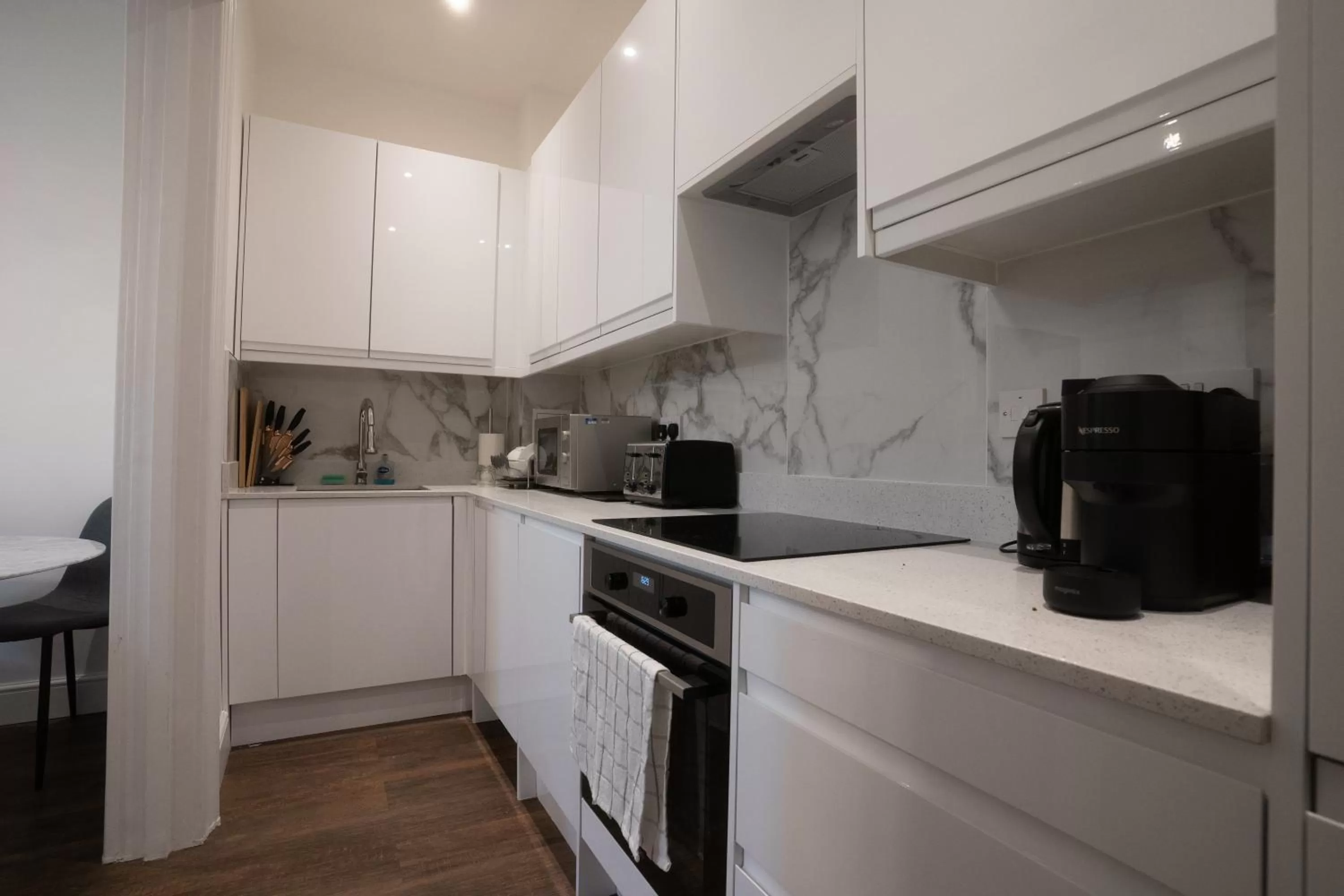 Kitchen/Kitchenette in The Avonmore Olympia