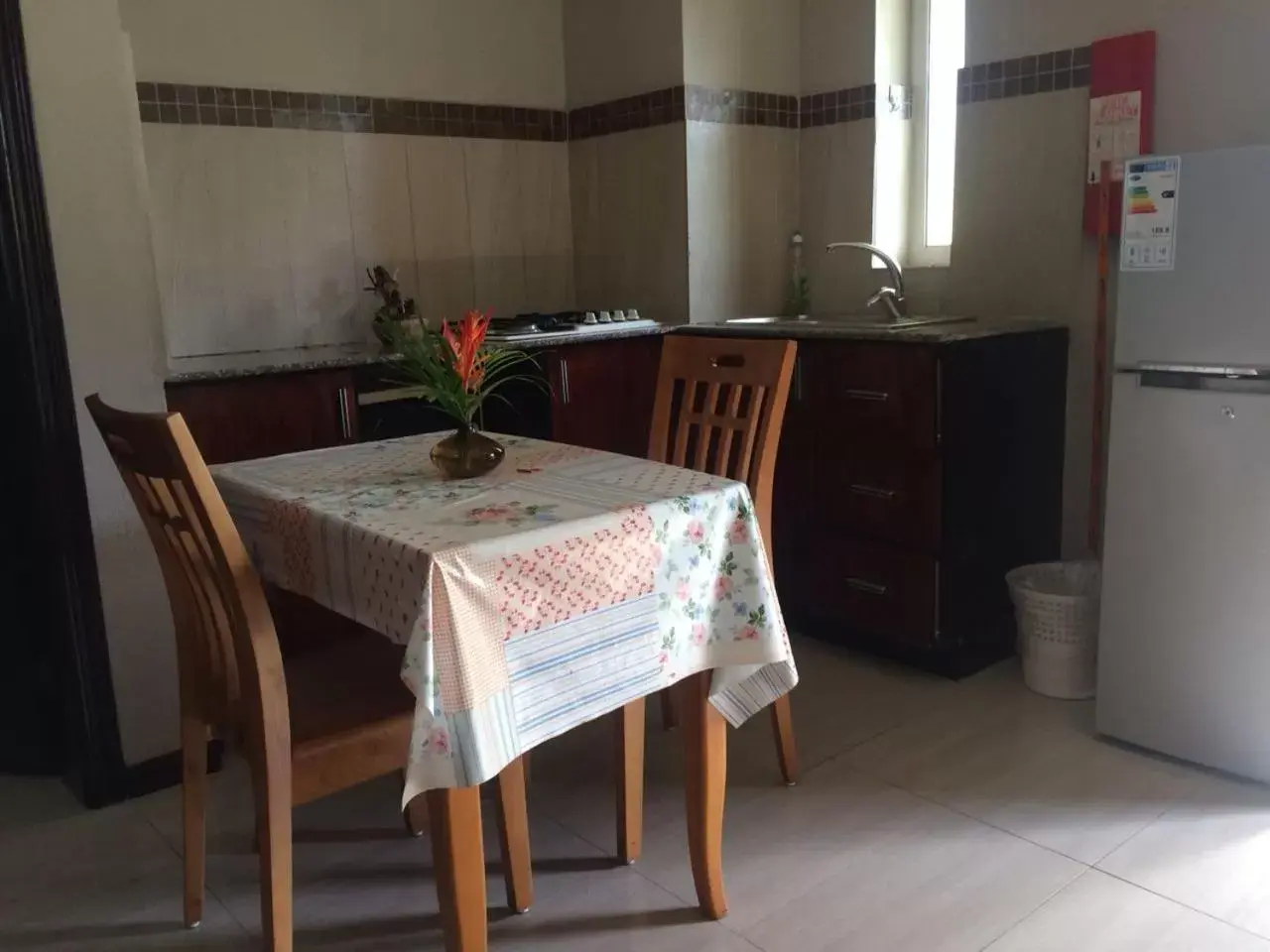Kitchen or kitchenette, Dining Area in Villa Narmada