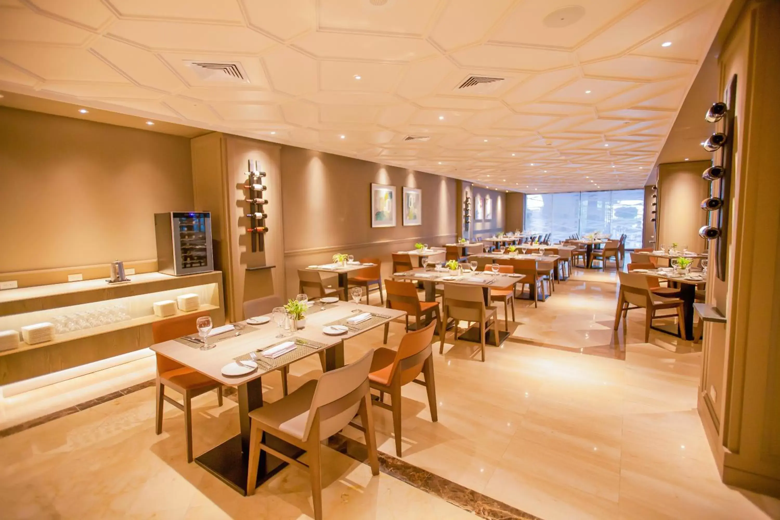 Restaurant/Places to Eat in Crowne Plaza Managua, an IHG Hotel