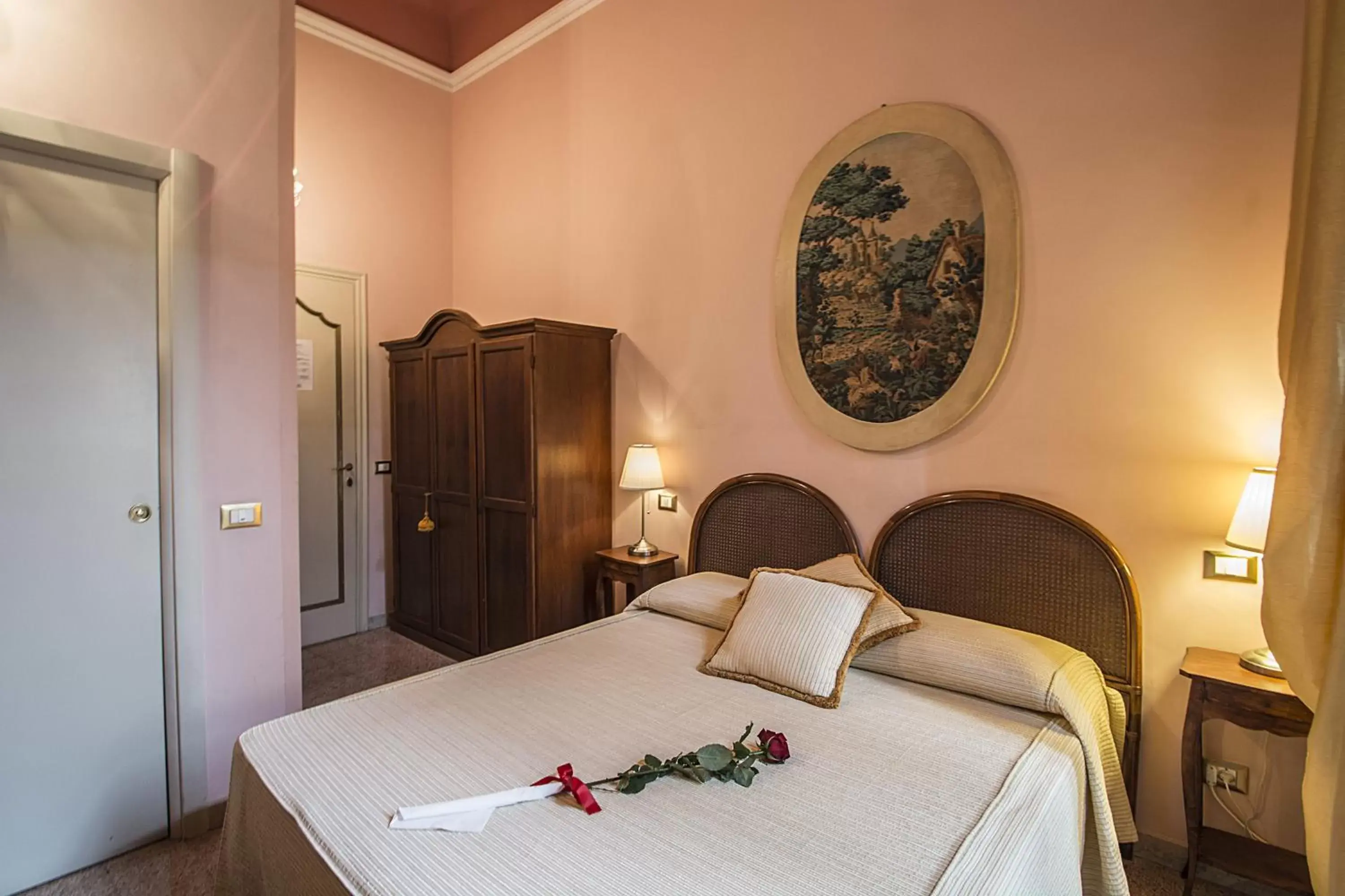 Photo of the whole room, Bed in Relais San Lorenzo