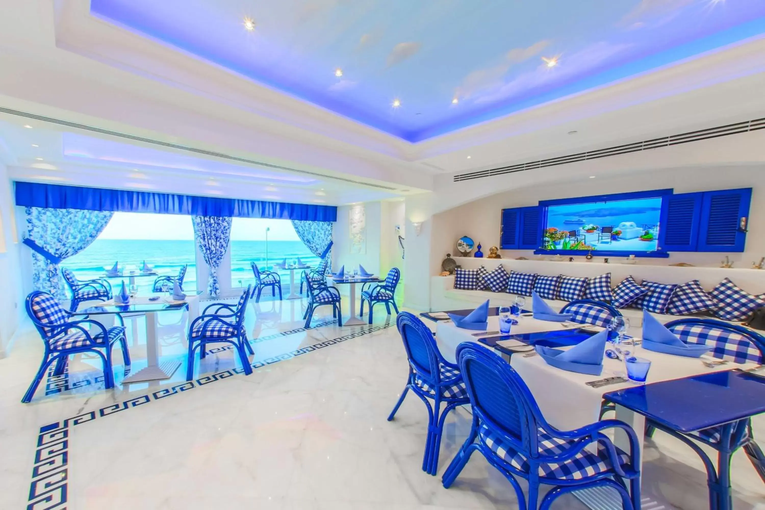 Restaurant/Places to Eat in Hilton Alexandria Corniche