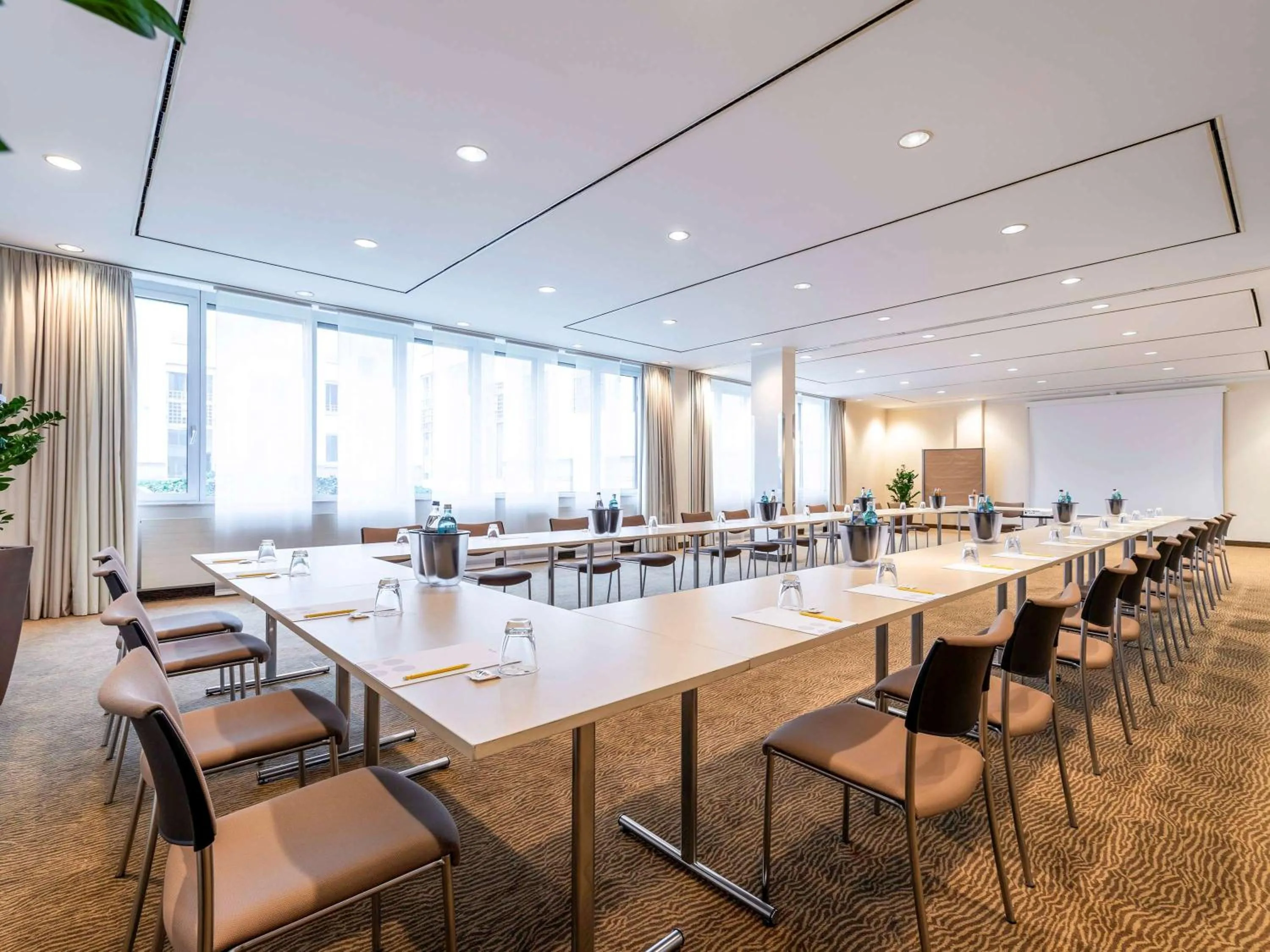 On site in Novotel Mainz