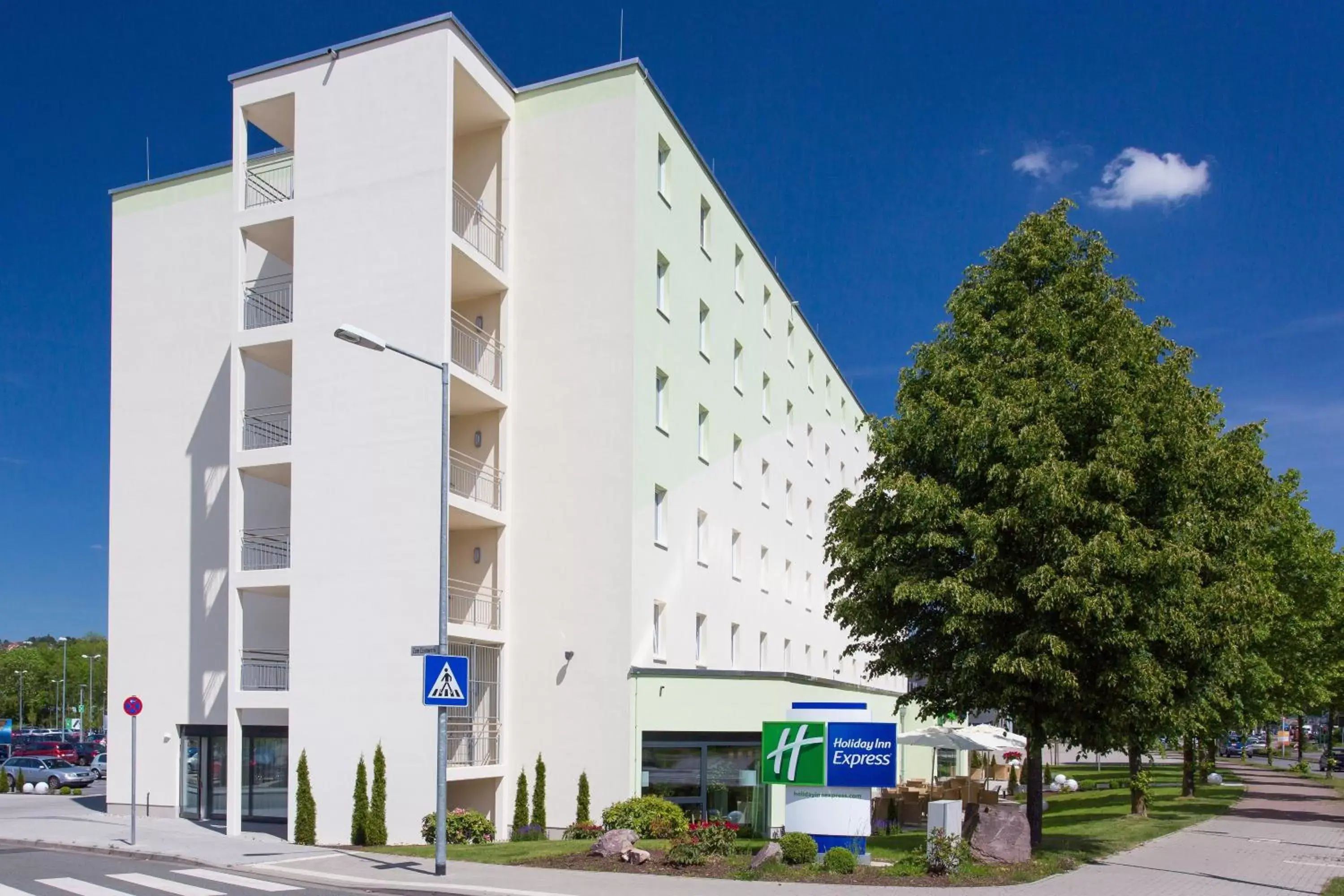 Property Building in Holiday Inn Express Neunkirchen, an IHG Hotel