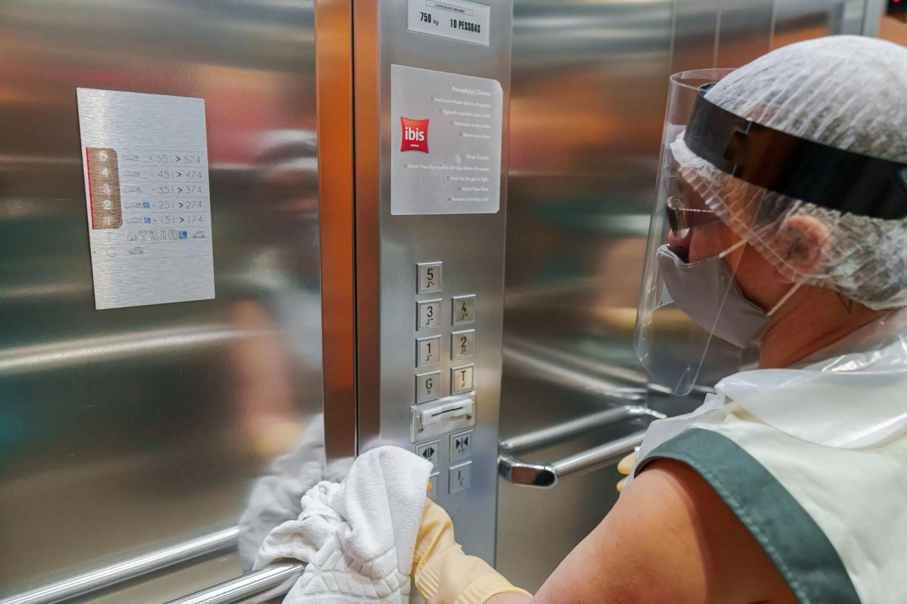 Staff in ibis Novo Hamburgo