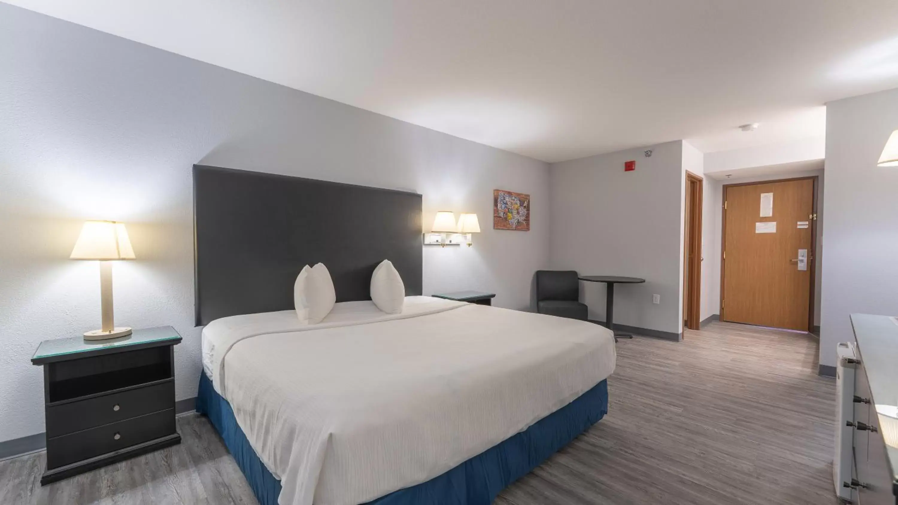 Bed in Schmidt's Creek Hotel Bed in Schmidt's Creek Hotel