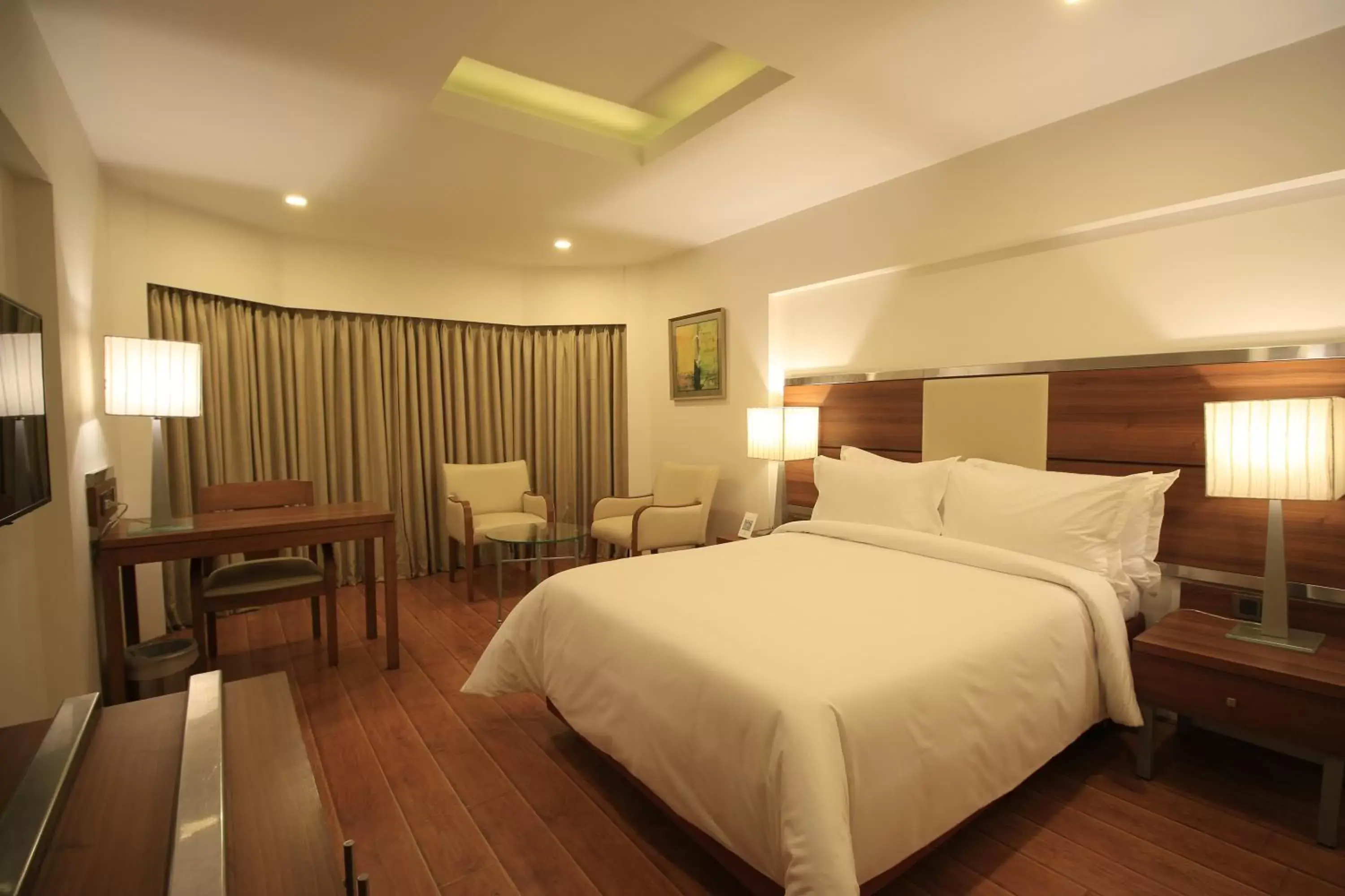 Bed in The Residency, Chennai