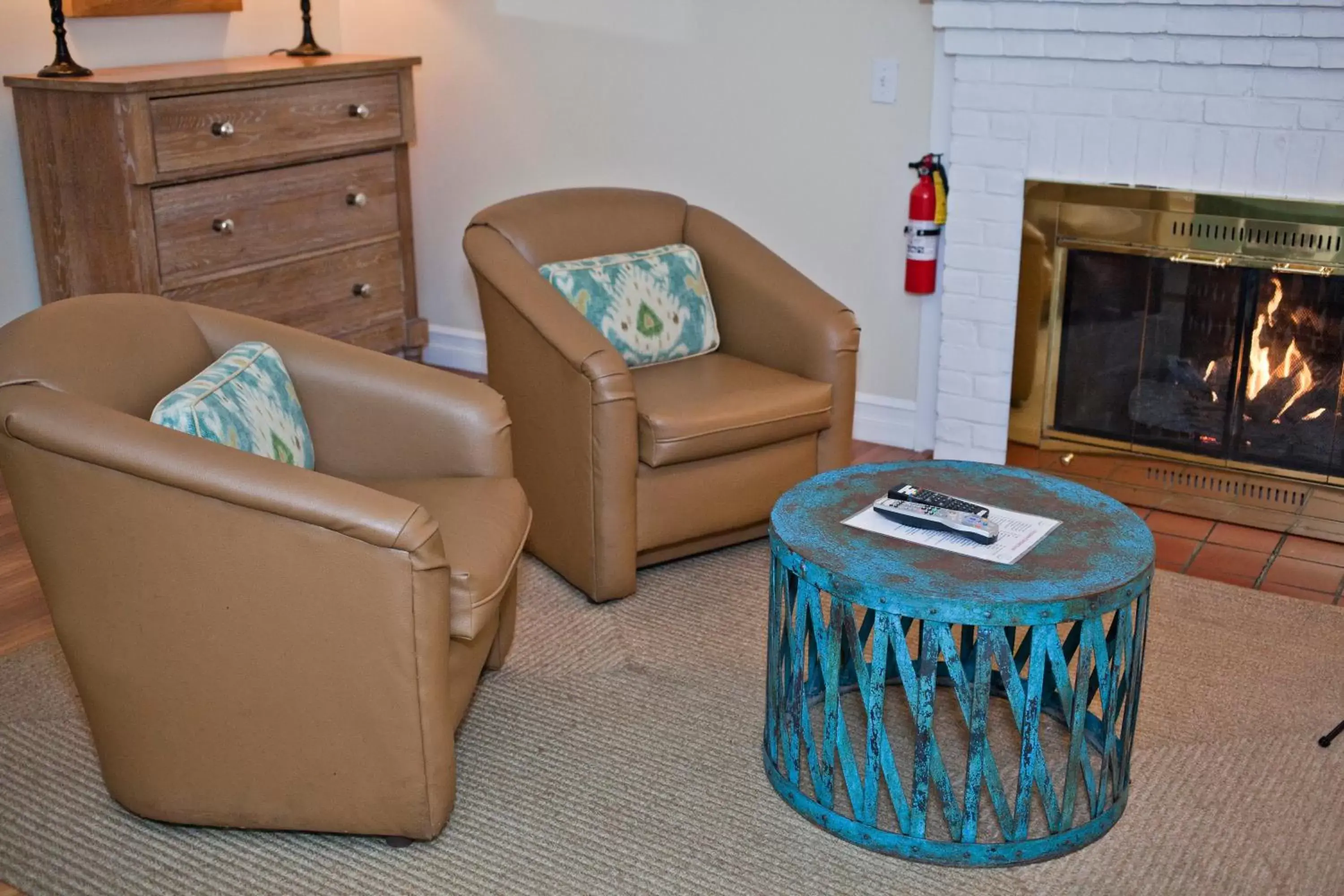 Seating Area in Three Village Inn