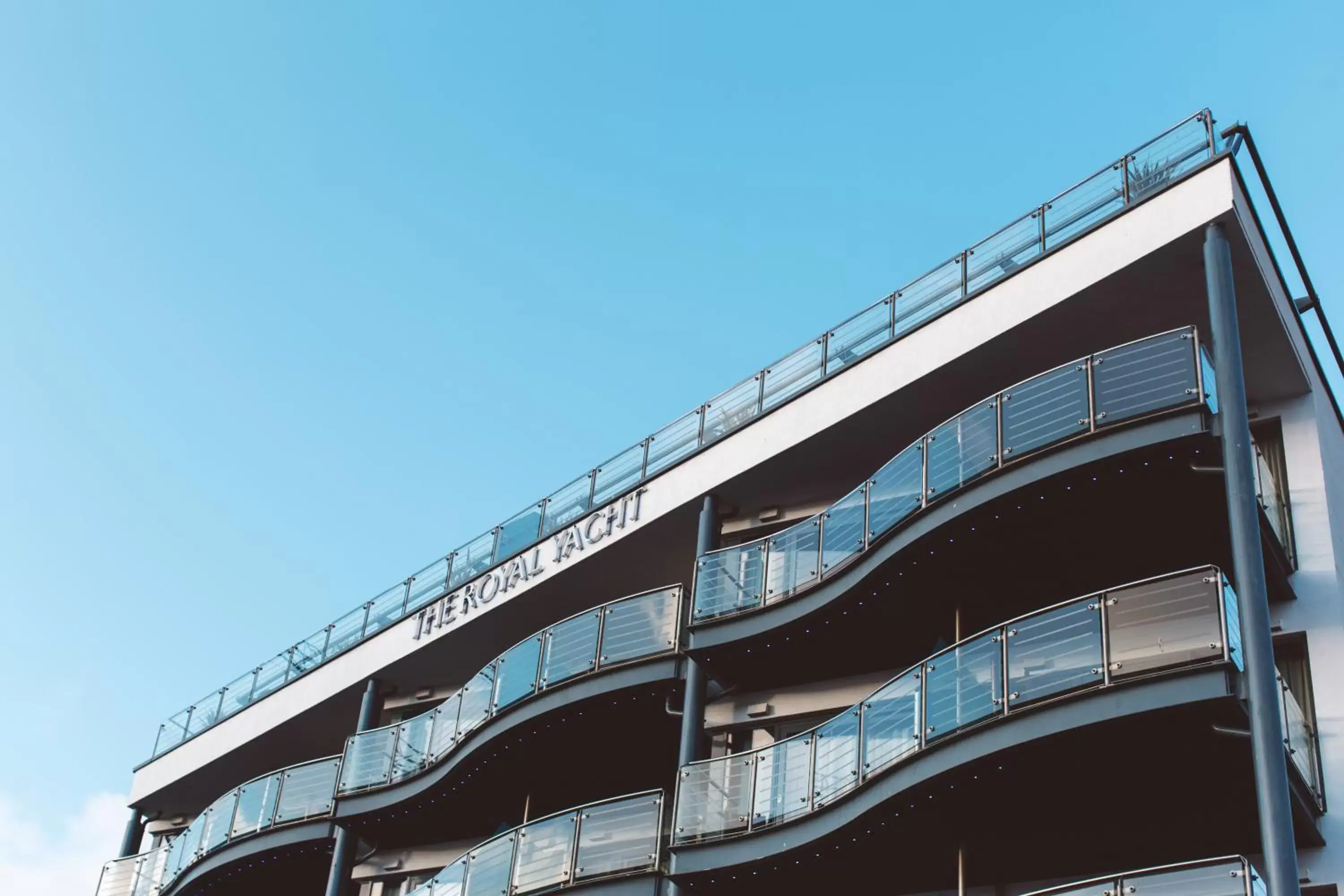 Property building in The Royal Yacht Property building in The Royal Yacht