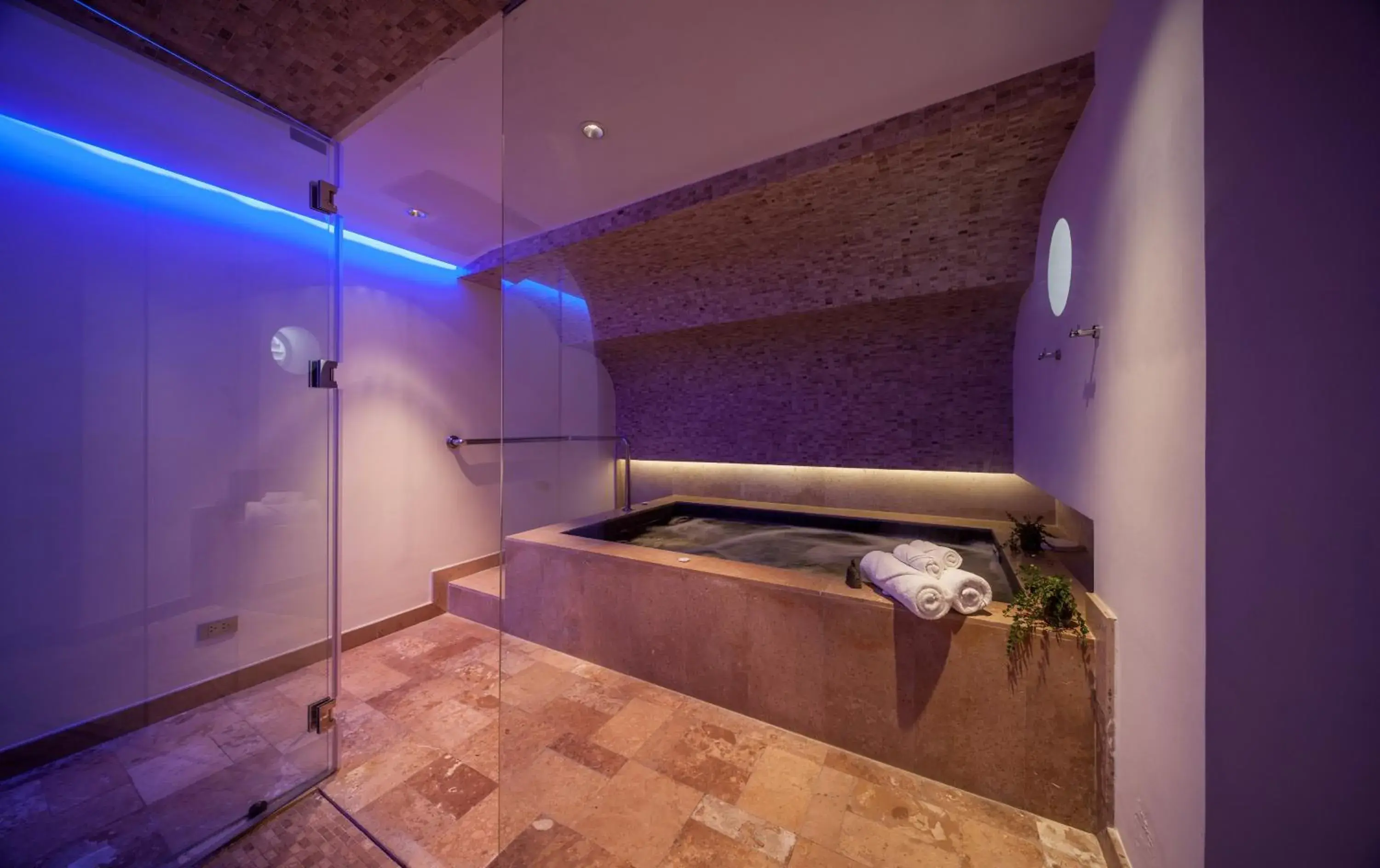 Steam room, Bathroom in LiT BANGKOK Hotel - SHA Extra Plus