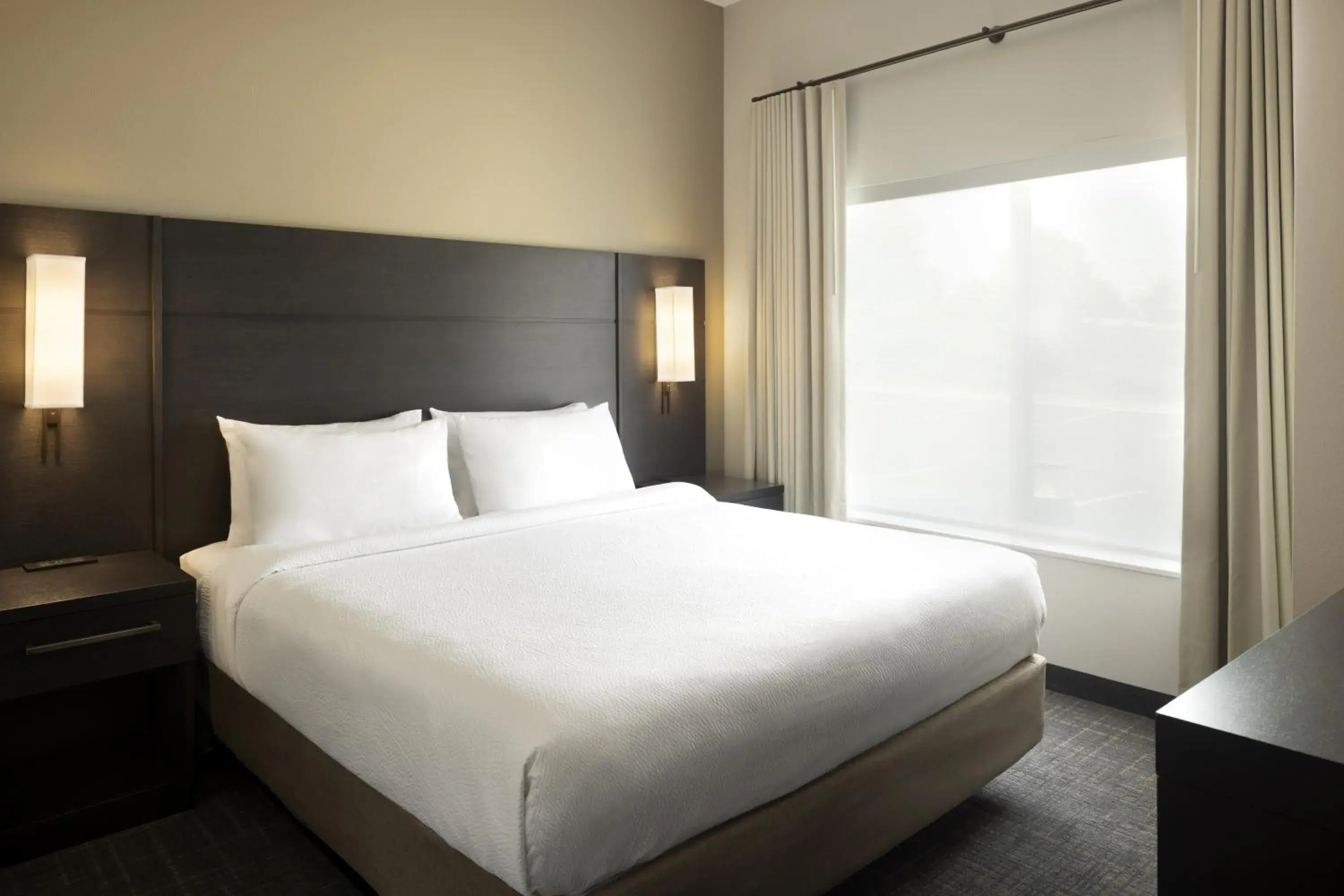 Bedroom, Bed in Residence Inn by Marriott Fresno Clovis