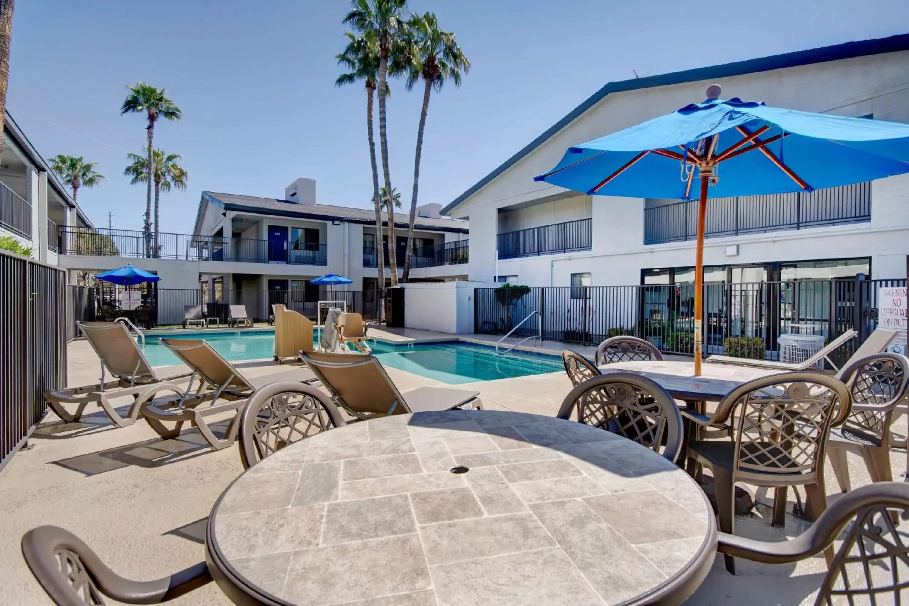 Pool view, Swimming Pool in Studio 6-Tucson, AZ - Irvington Road