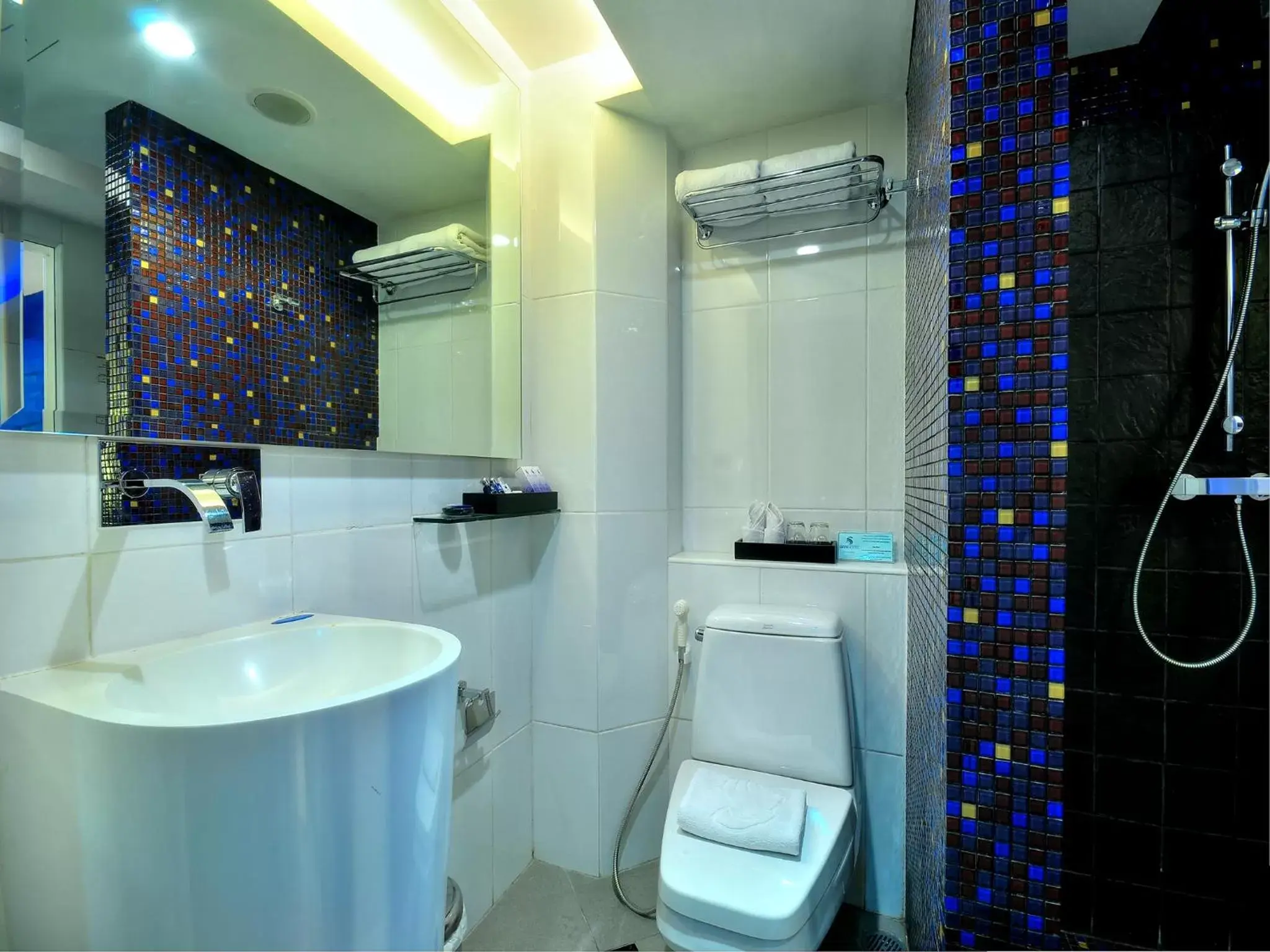 Bathroom in Aspira Skyy Sukhumvit 1