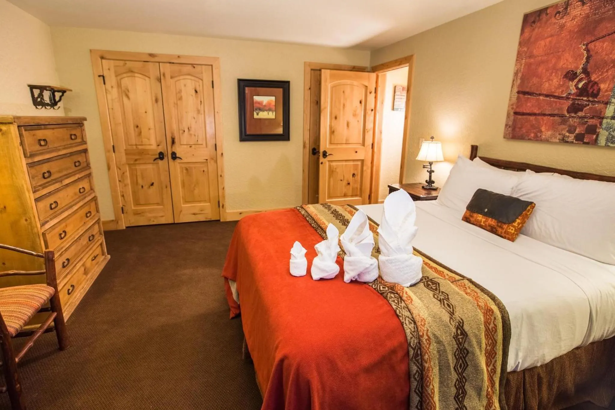 Photo of the whole room, Bed in Silverado Lodge by Park City - Canyons Village