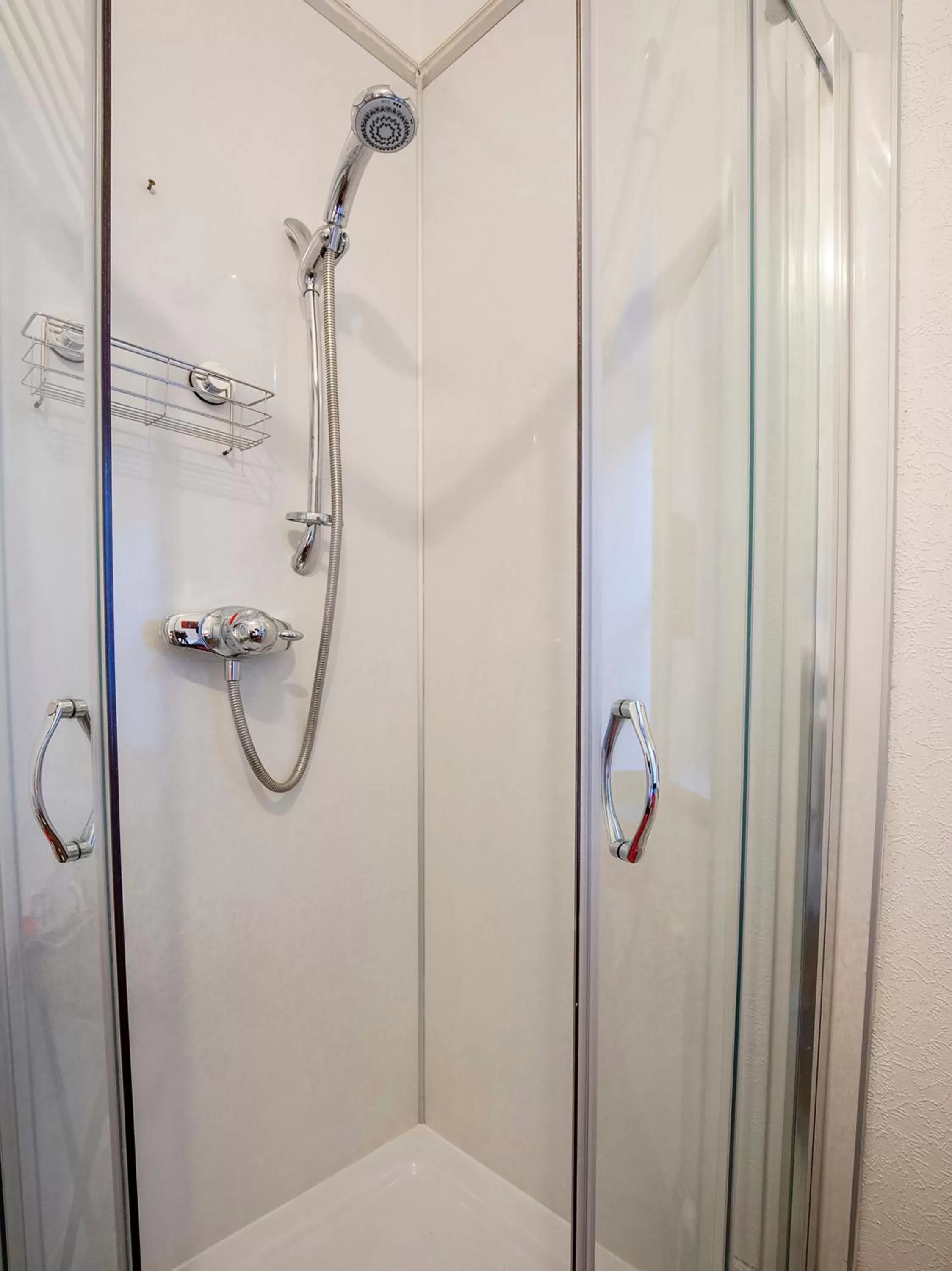 Bathroom in Lost Guest House Peterhead