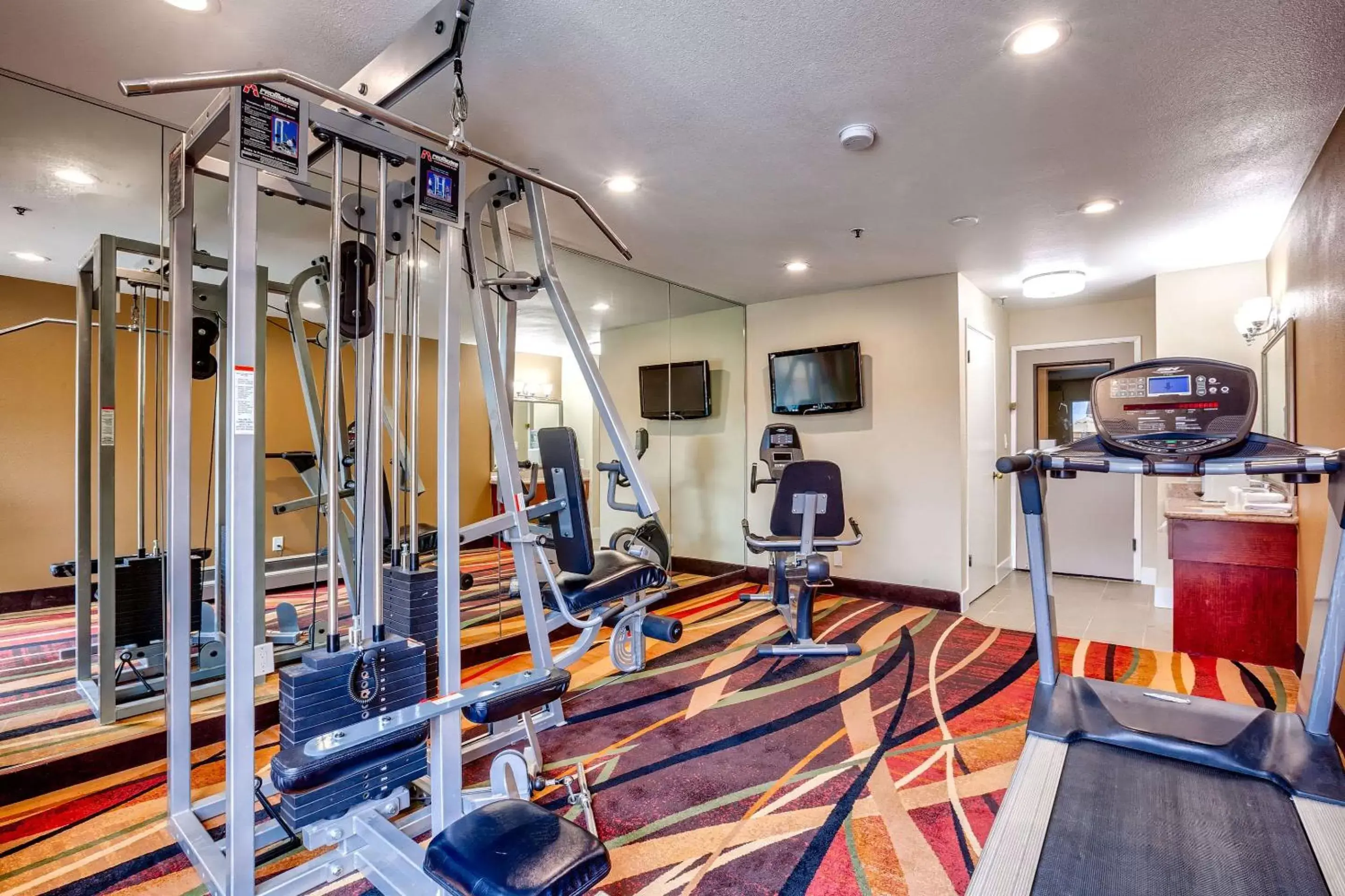 Fitness centre/facilities, Fitness Center/Facilities in Quality Inn near Six Flags Discovery Kingdom-Napa Valley