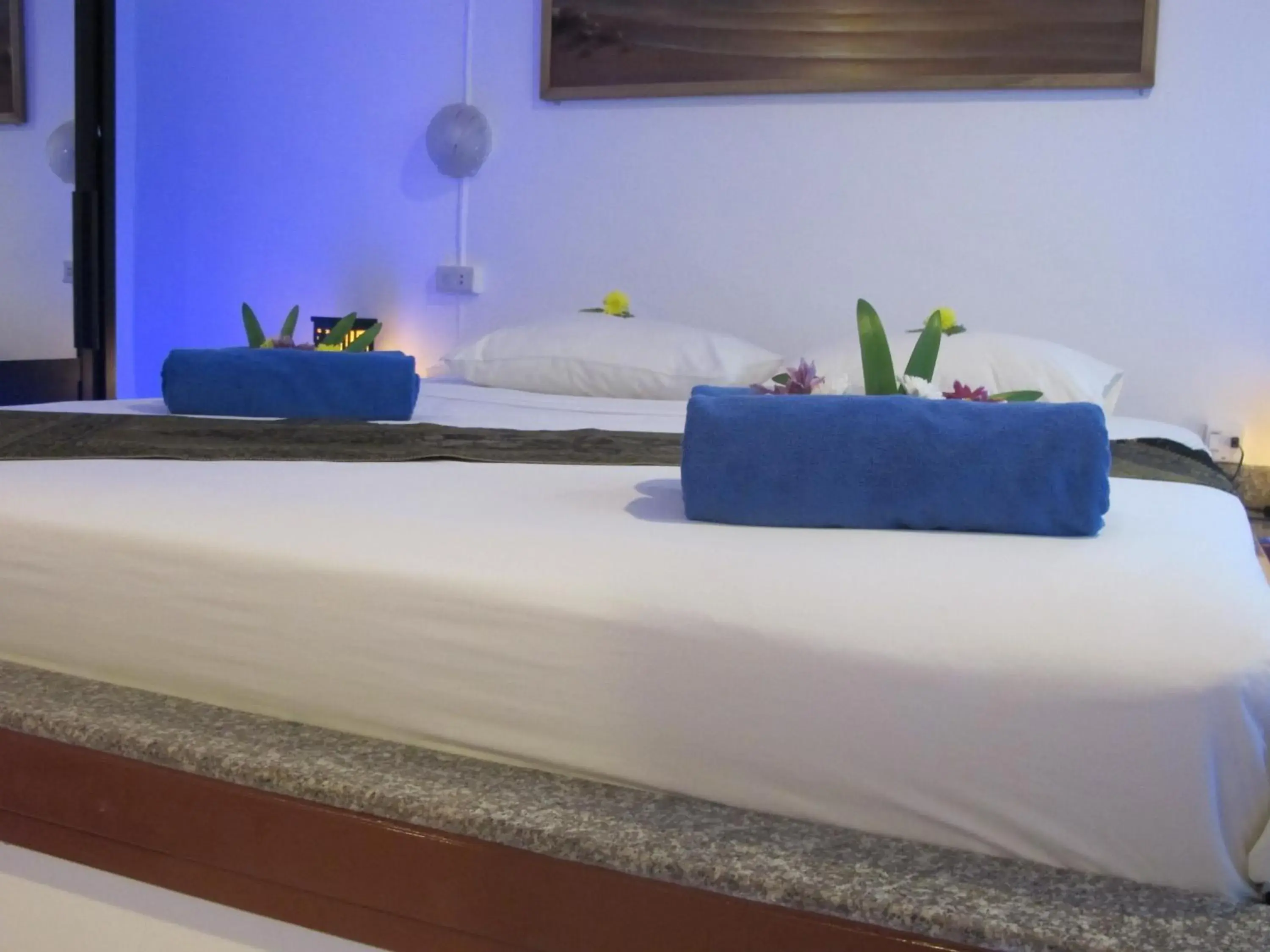 Bed in Lanta Island Resort - SHA Extra Plus