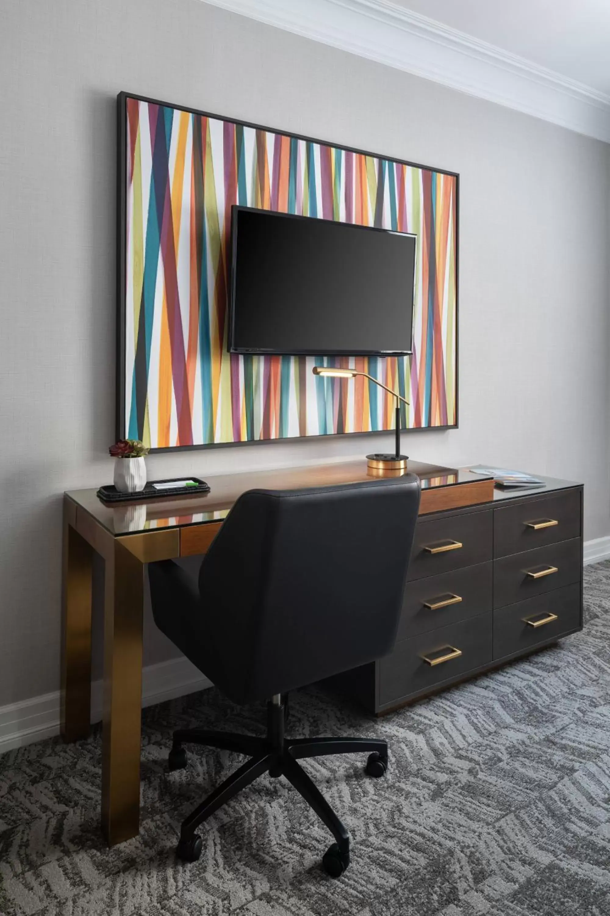 Photo of the whole room, TV/Entertainment Center in Courtyard by Marriott San Francisco Downtown/Van Ness Ave